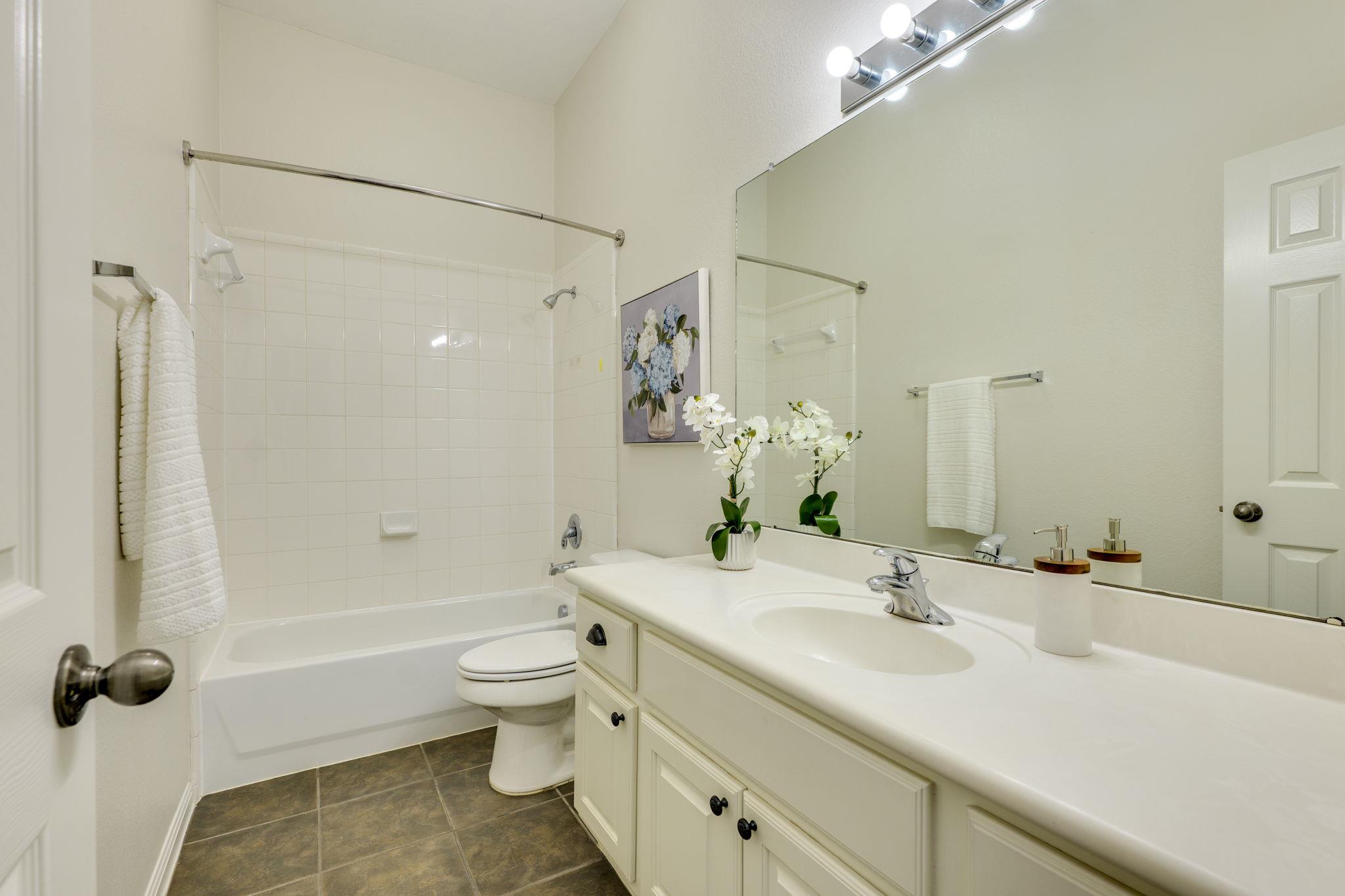 2408 Tivoli Dr Property Photo 30