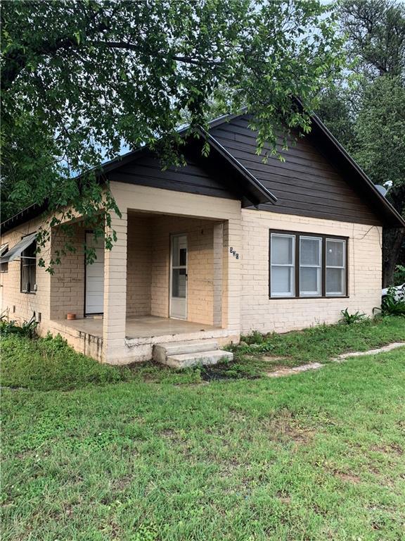 530 Bryan Ave Property Photo 1