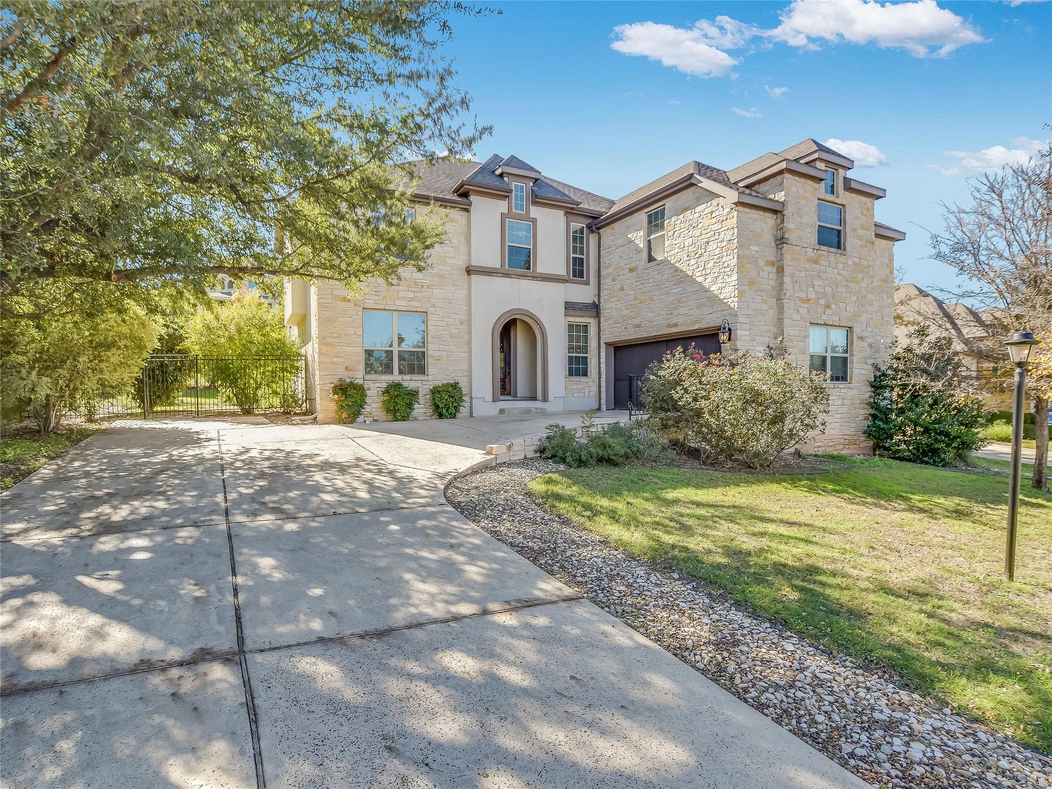 15205 Joseph Dr Property Photo 2