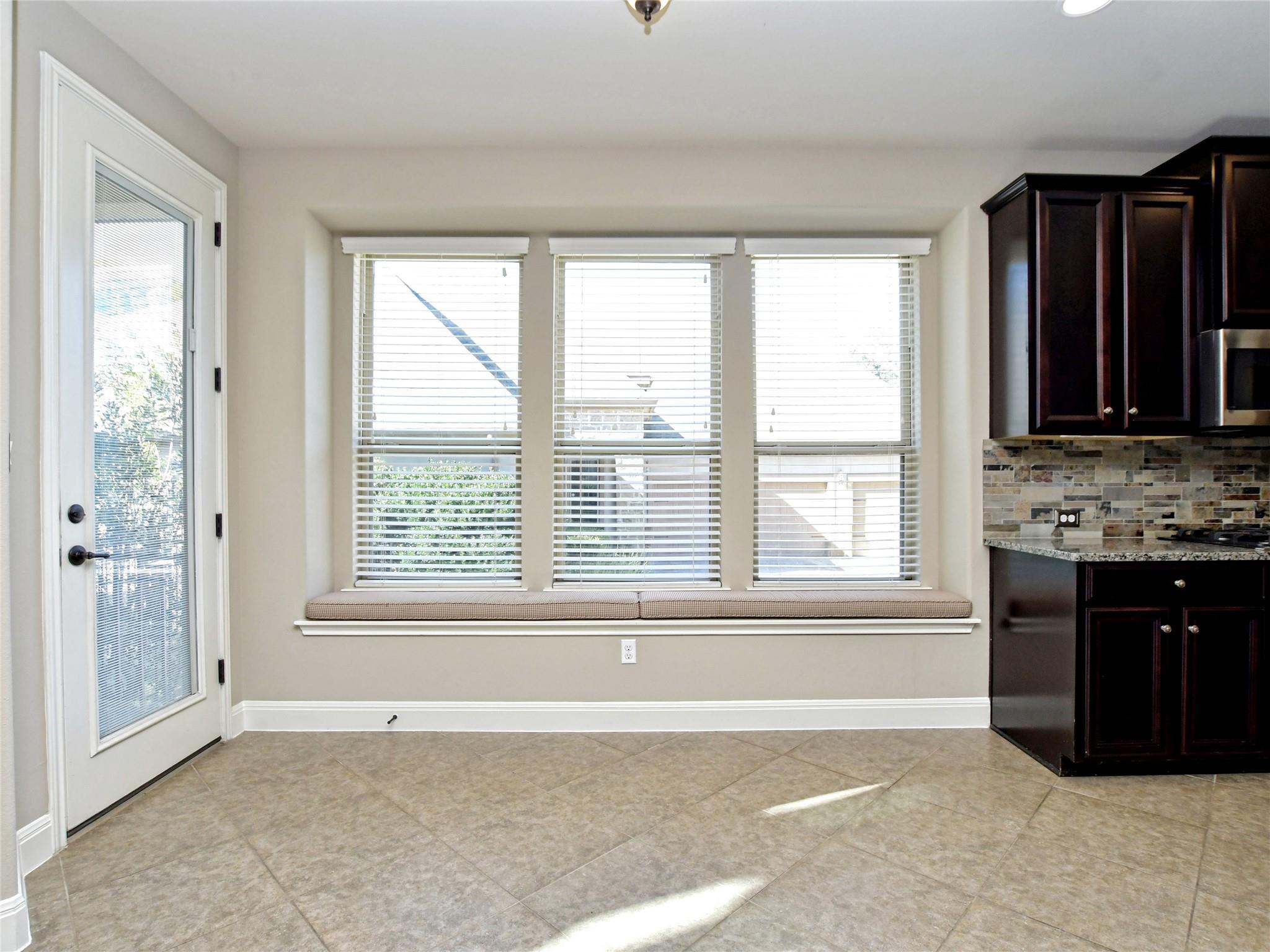 15205 Joseph Dr Property Photo 13