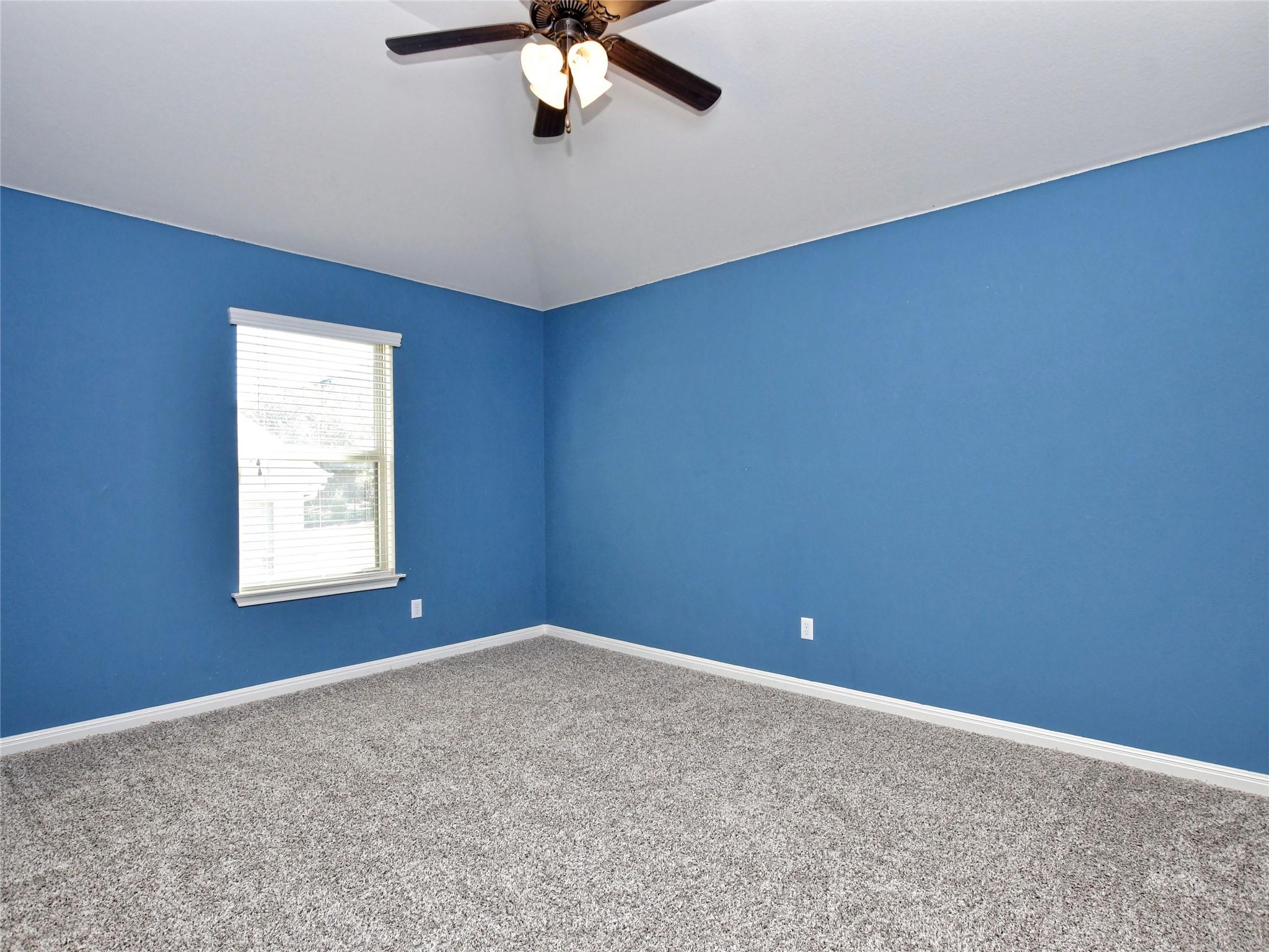 15205 Joseph Dr Property Photo 26