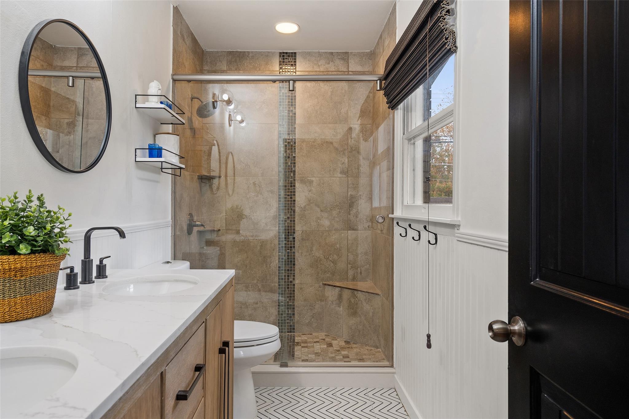 1802 Hutto Rd Property Photo 14