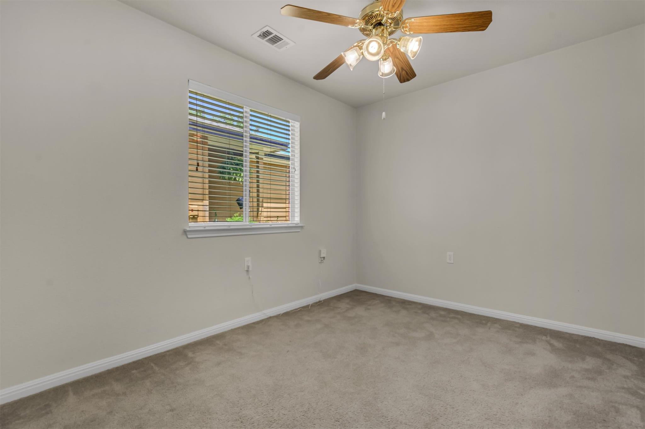 5605 Bentsen Ln Property Photo 14
