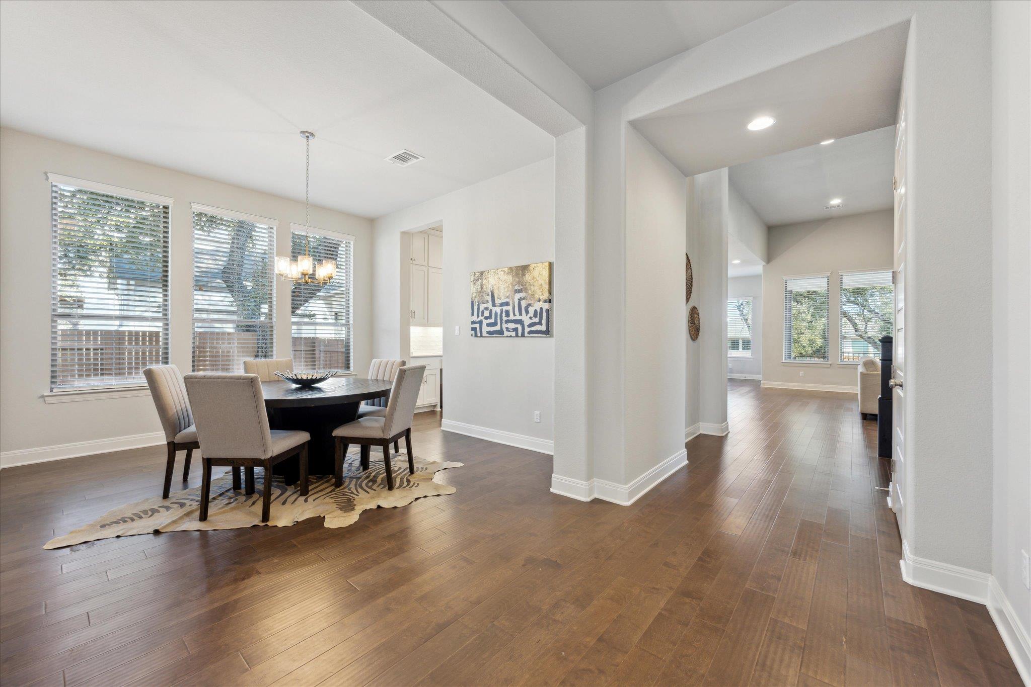 298 Premier Park Loop Property Photo 6