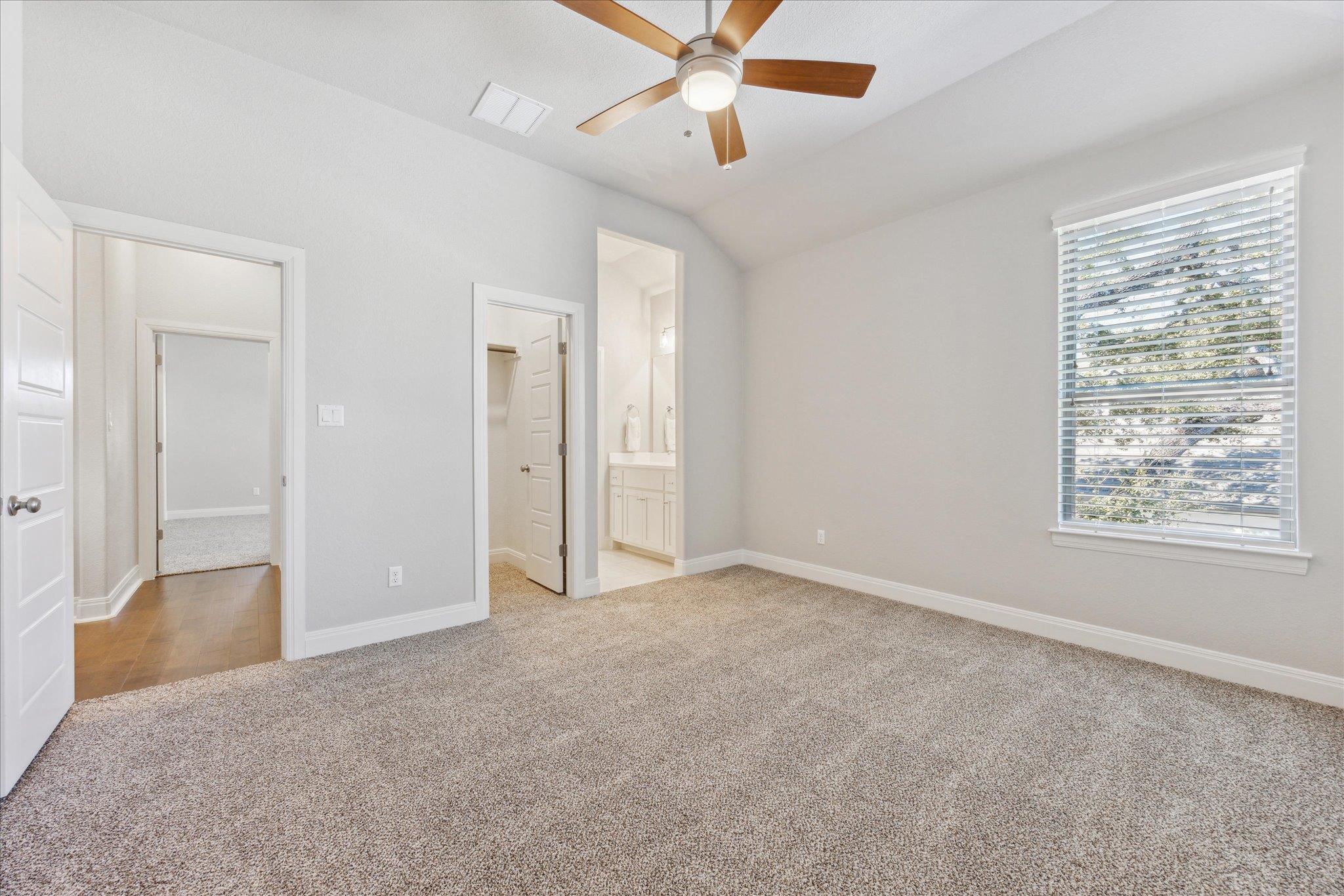 298 Premier Park Loop Property Photo 22