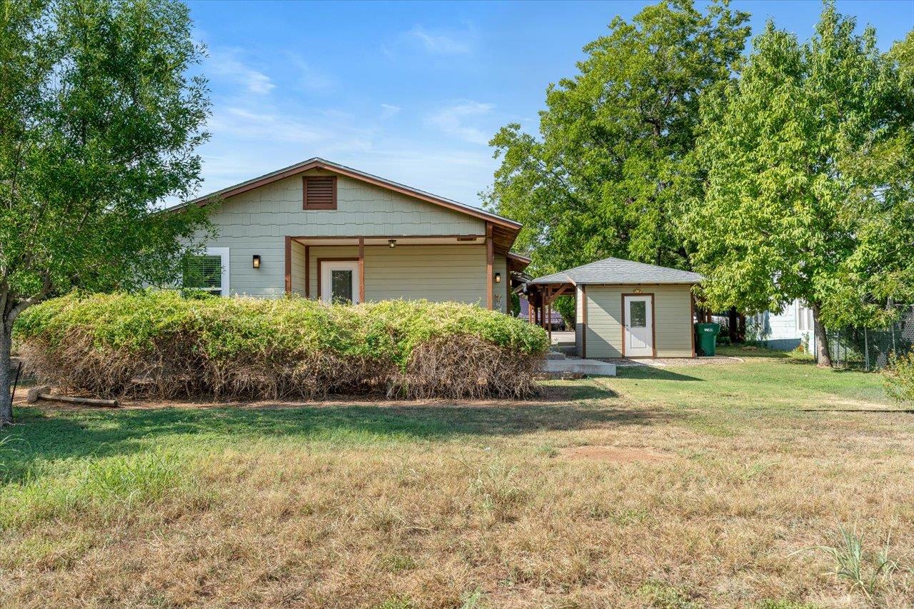 1405 Johnson St Property Photo 28