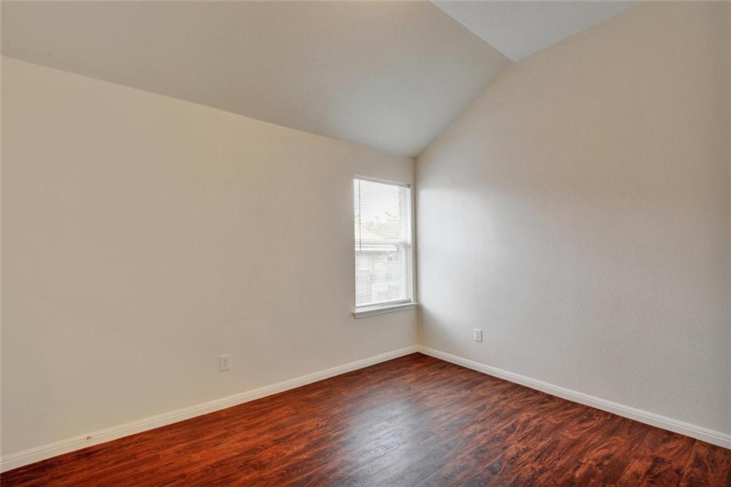 2624 Century Park Blvd Property Photo 21
