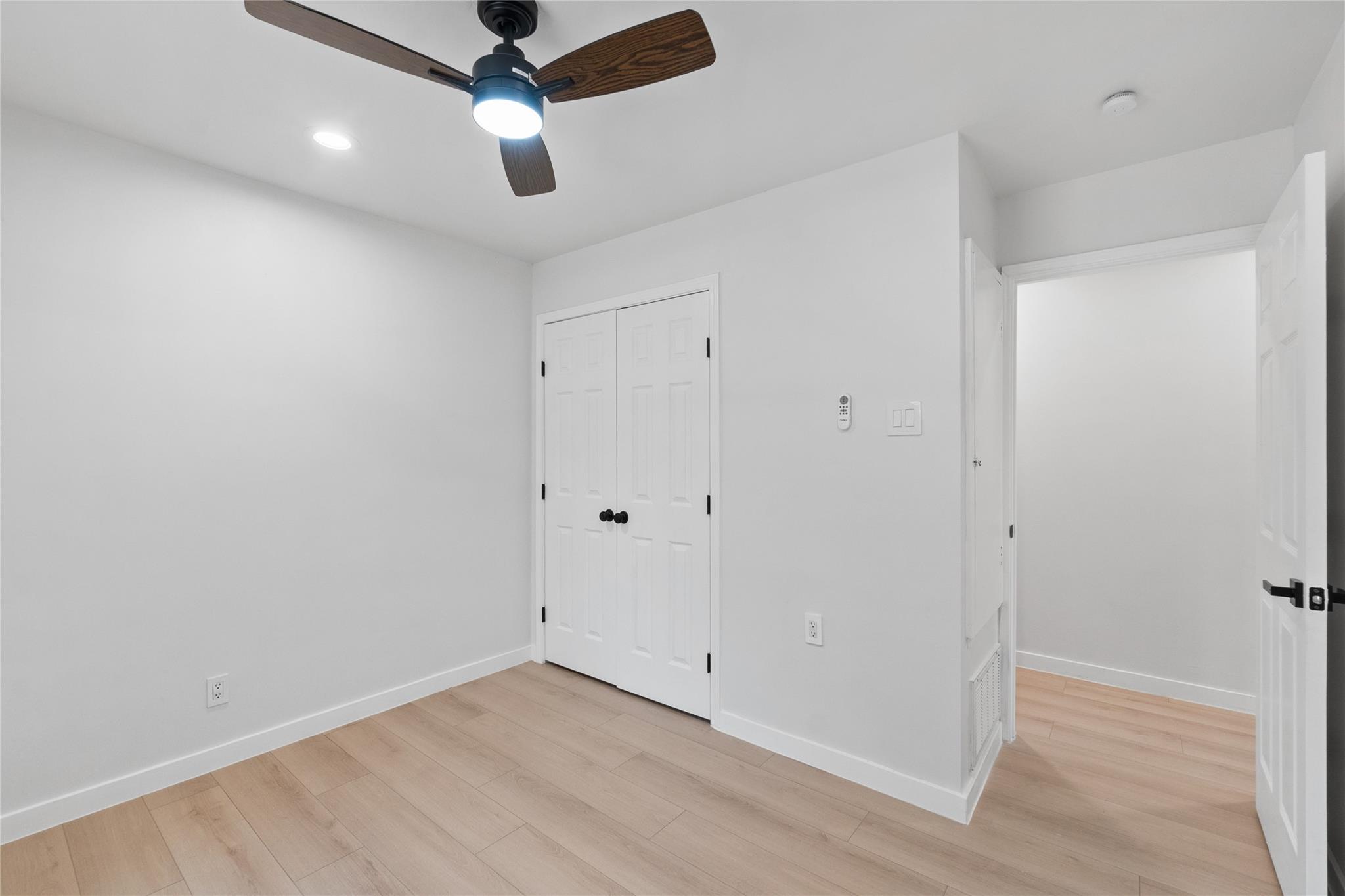 106 E Lola Dr Property Photo 12