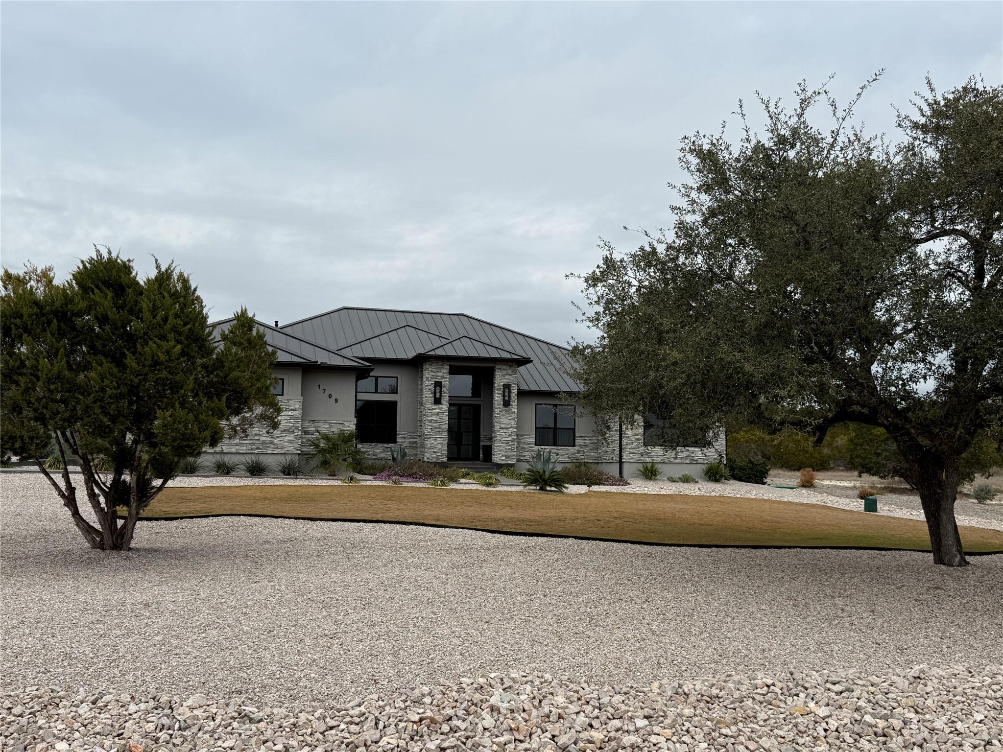 1656 Noble Trl Property Photo 16