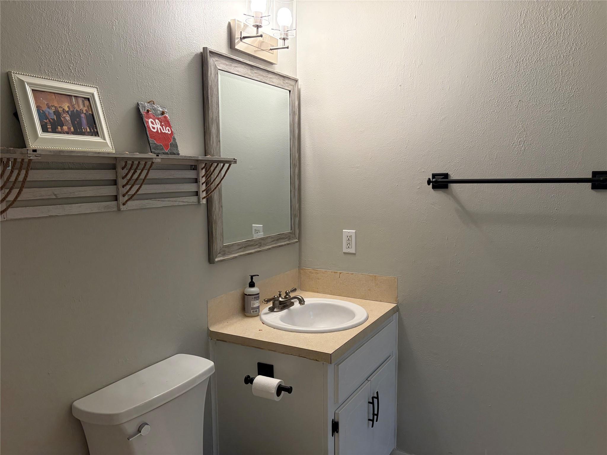 1400 Vista Ridge Cv #b Property Photo 11