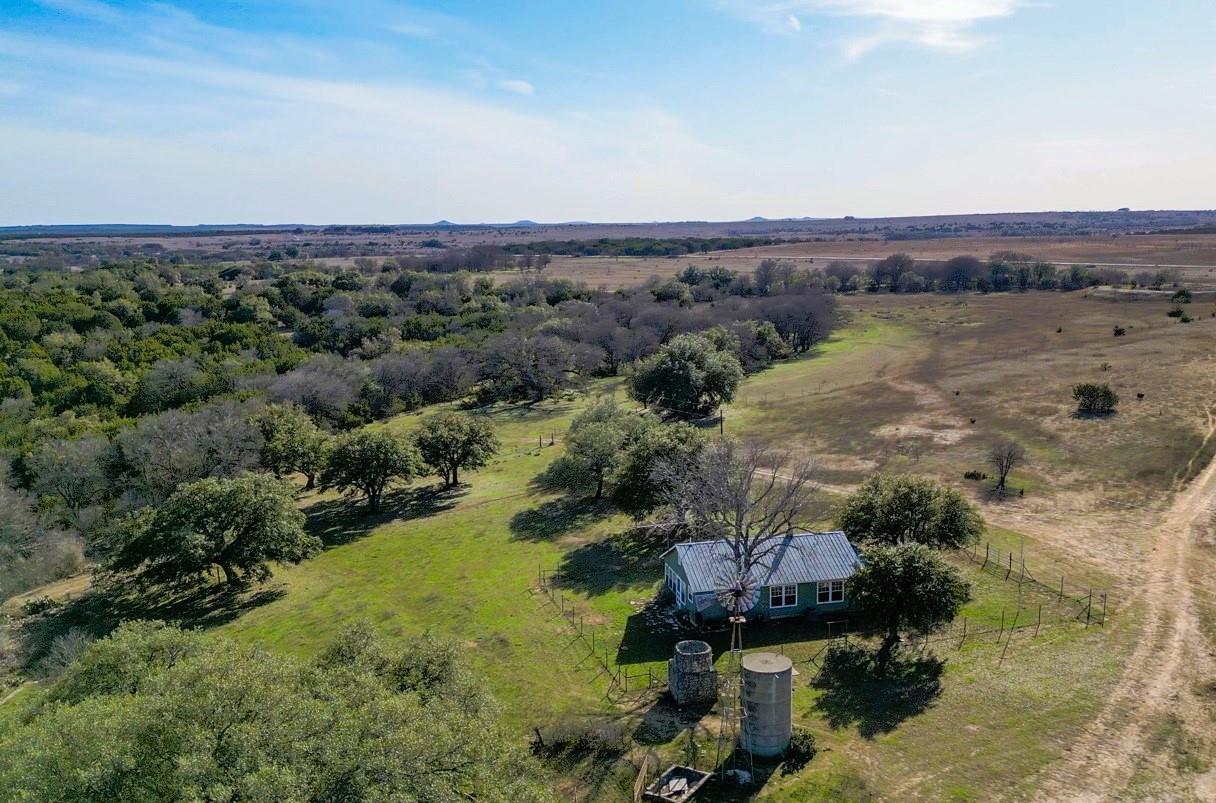 #866 Cr 2806 None Property Photo 4