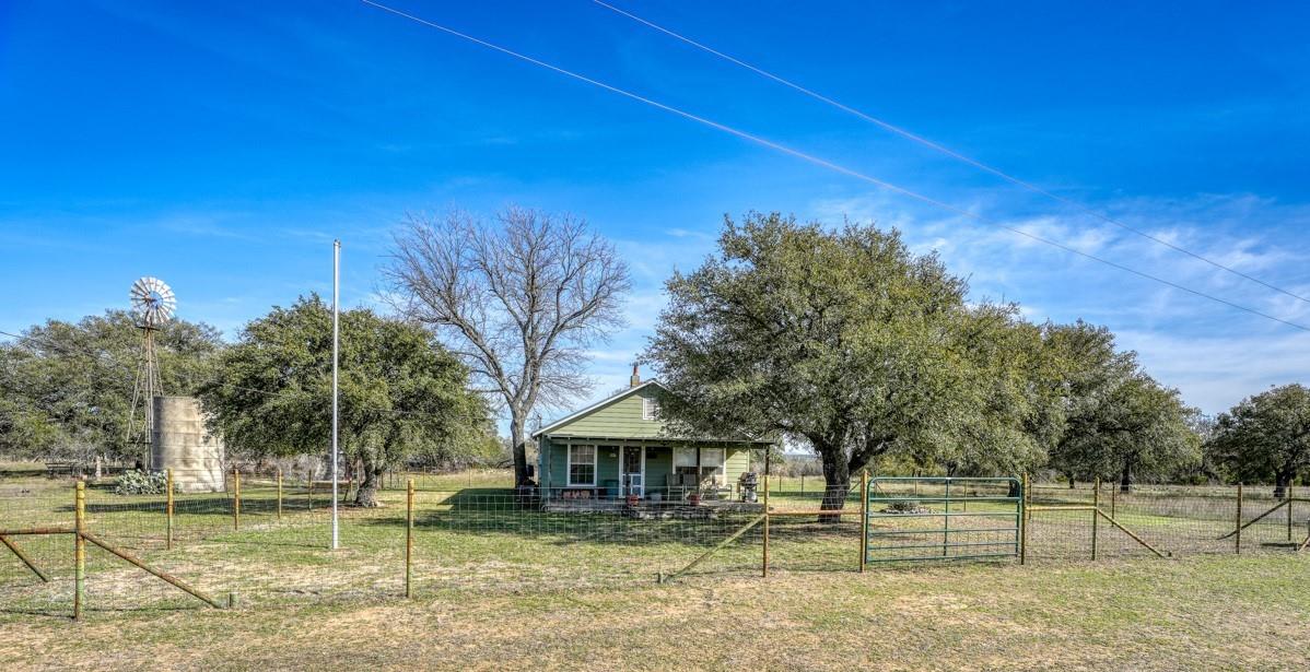 #866 Cr 2806 None Property Photo 16