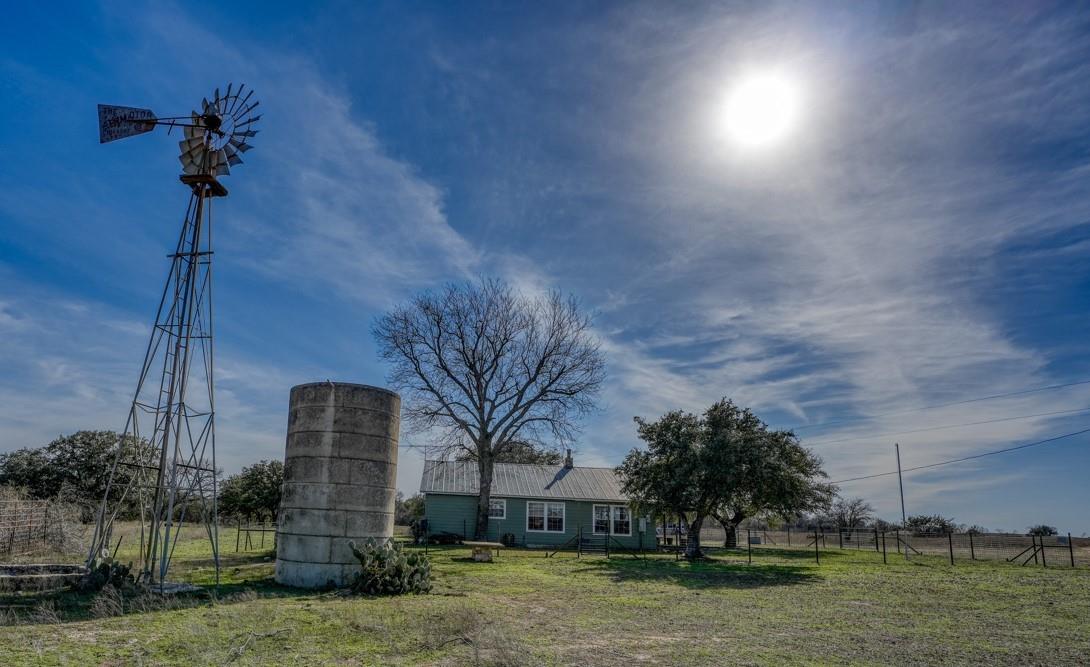 #866 Cr 2806 None Property Photo 17