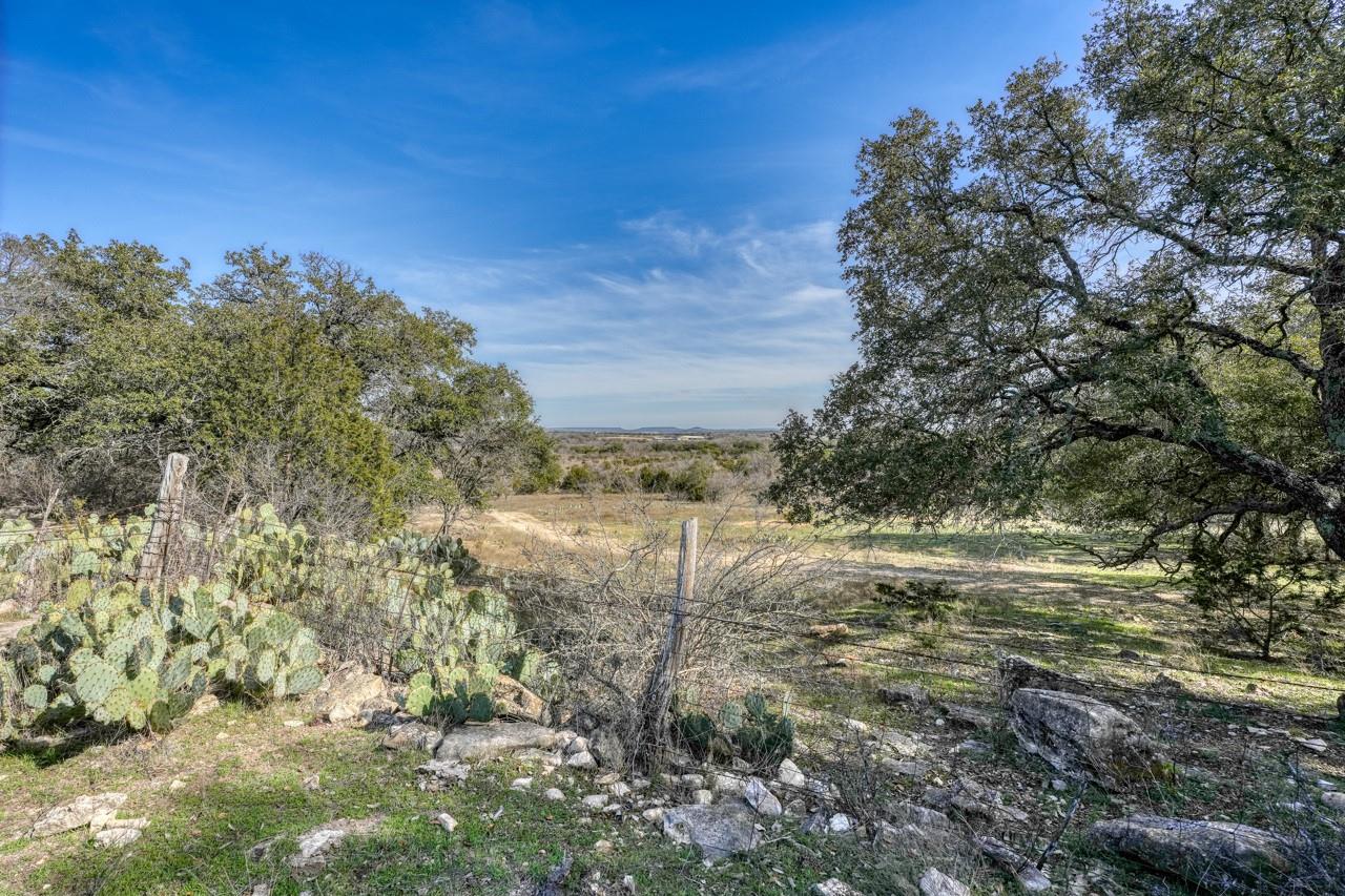 #866 Cr 2806 None Property Photo 23