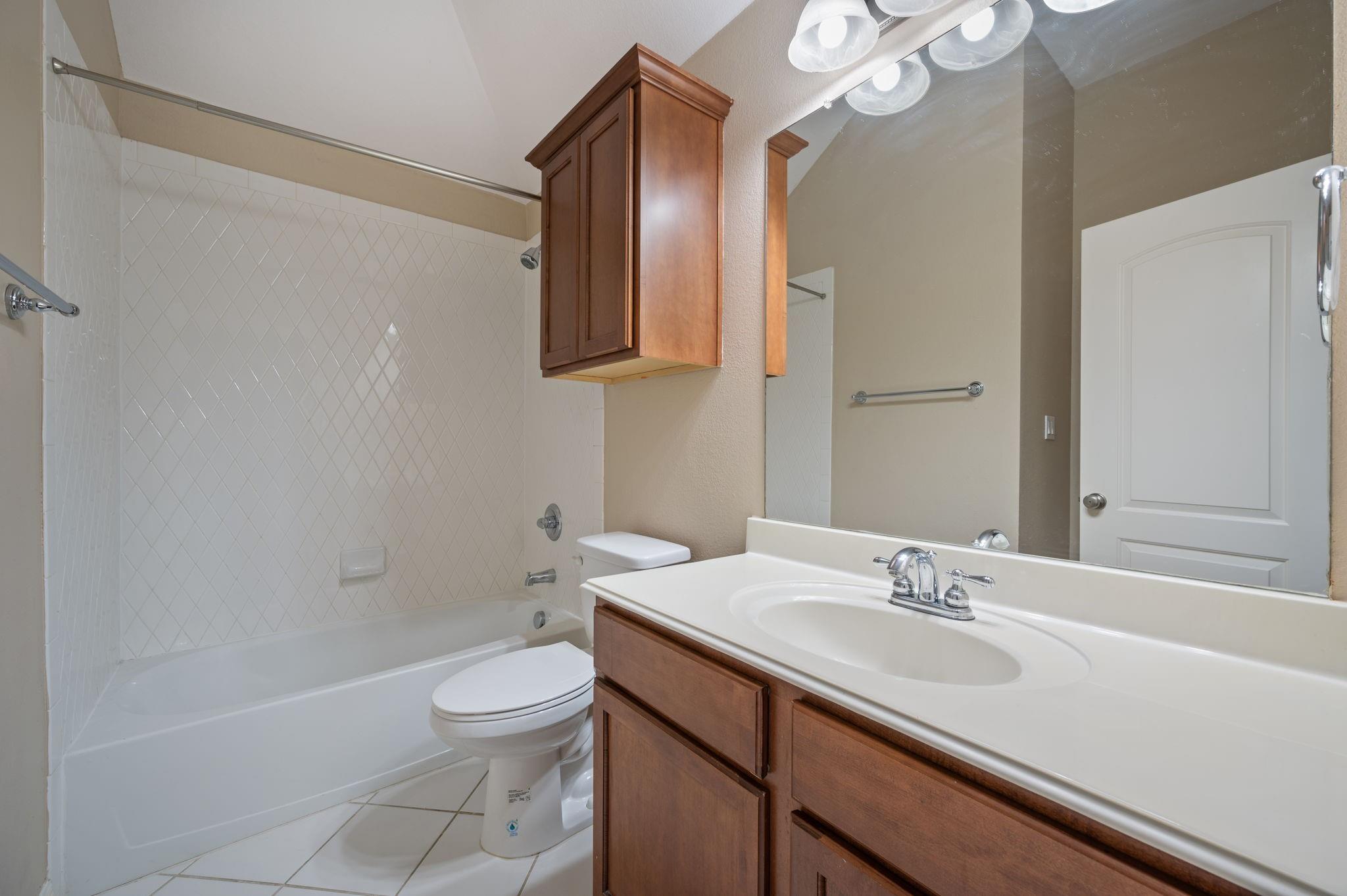 104 Glen Heather Ct 604 Property Photo 25