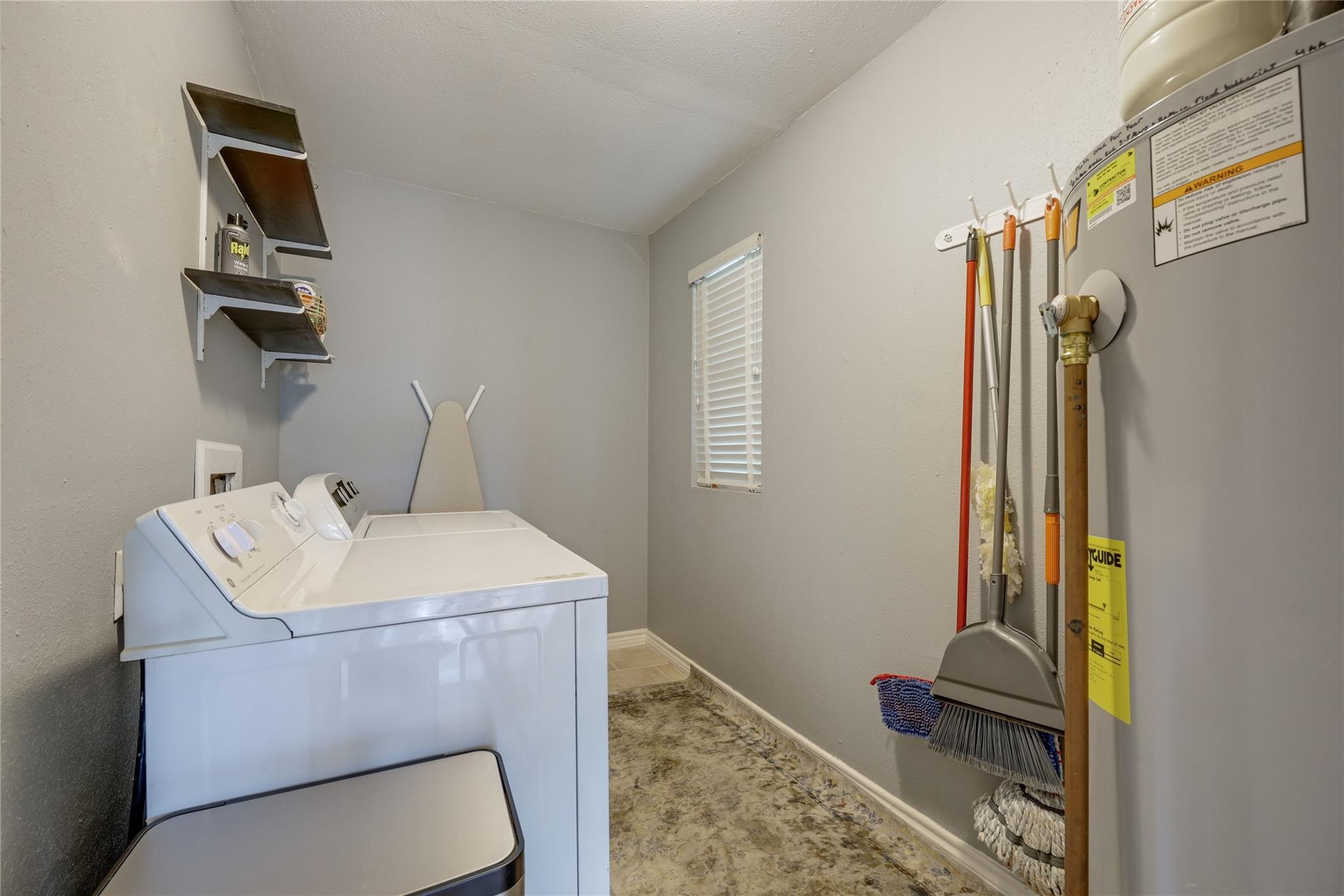205 Venture Blvd S Property Photo 16