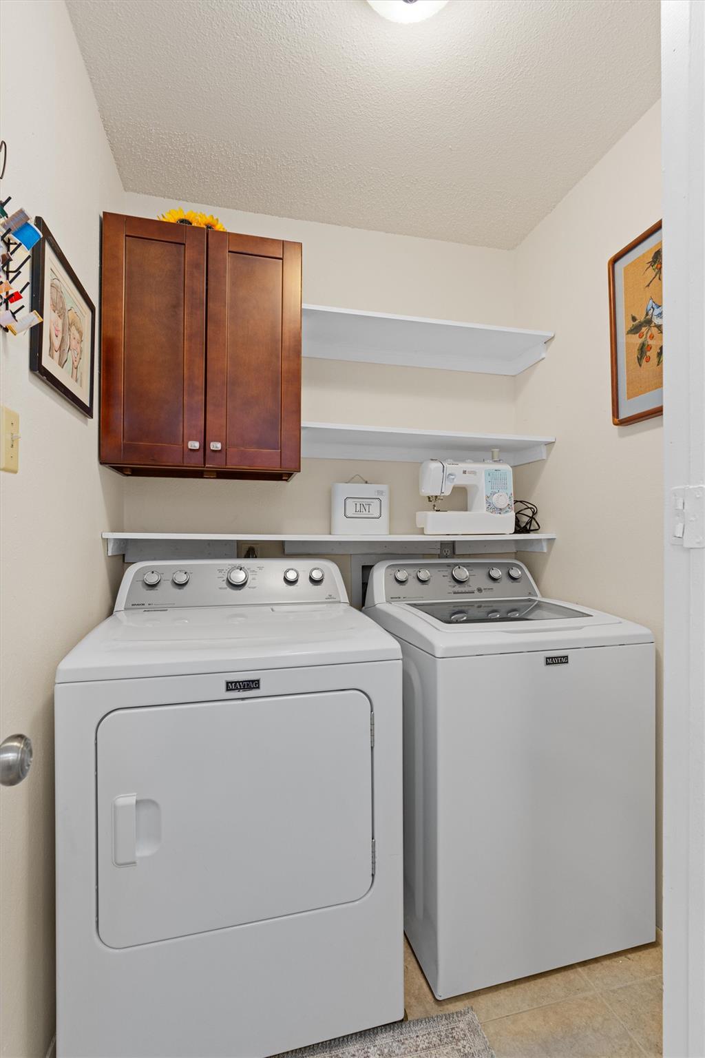 8340 Fathom Cir #404 Property Photo 23
