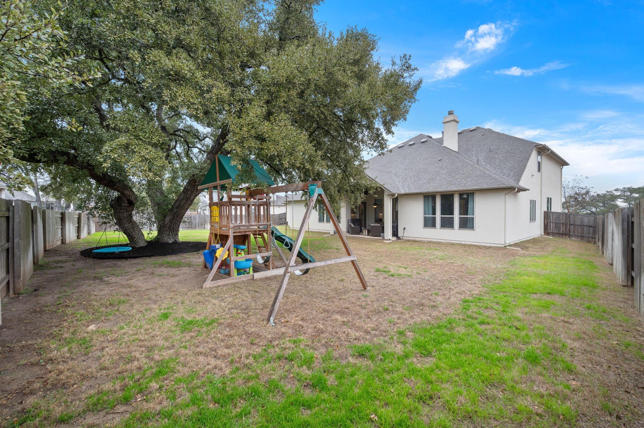 175 Peakside Cir Property Photo 35