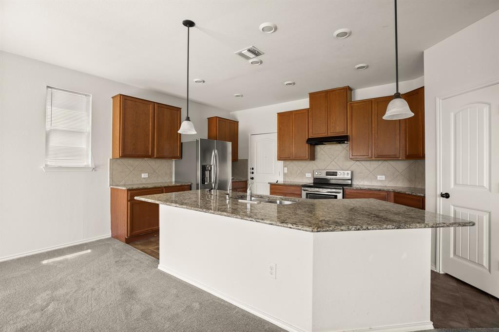 12300 Noel Bain Cv Property Photo 6
