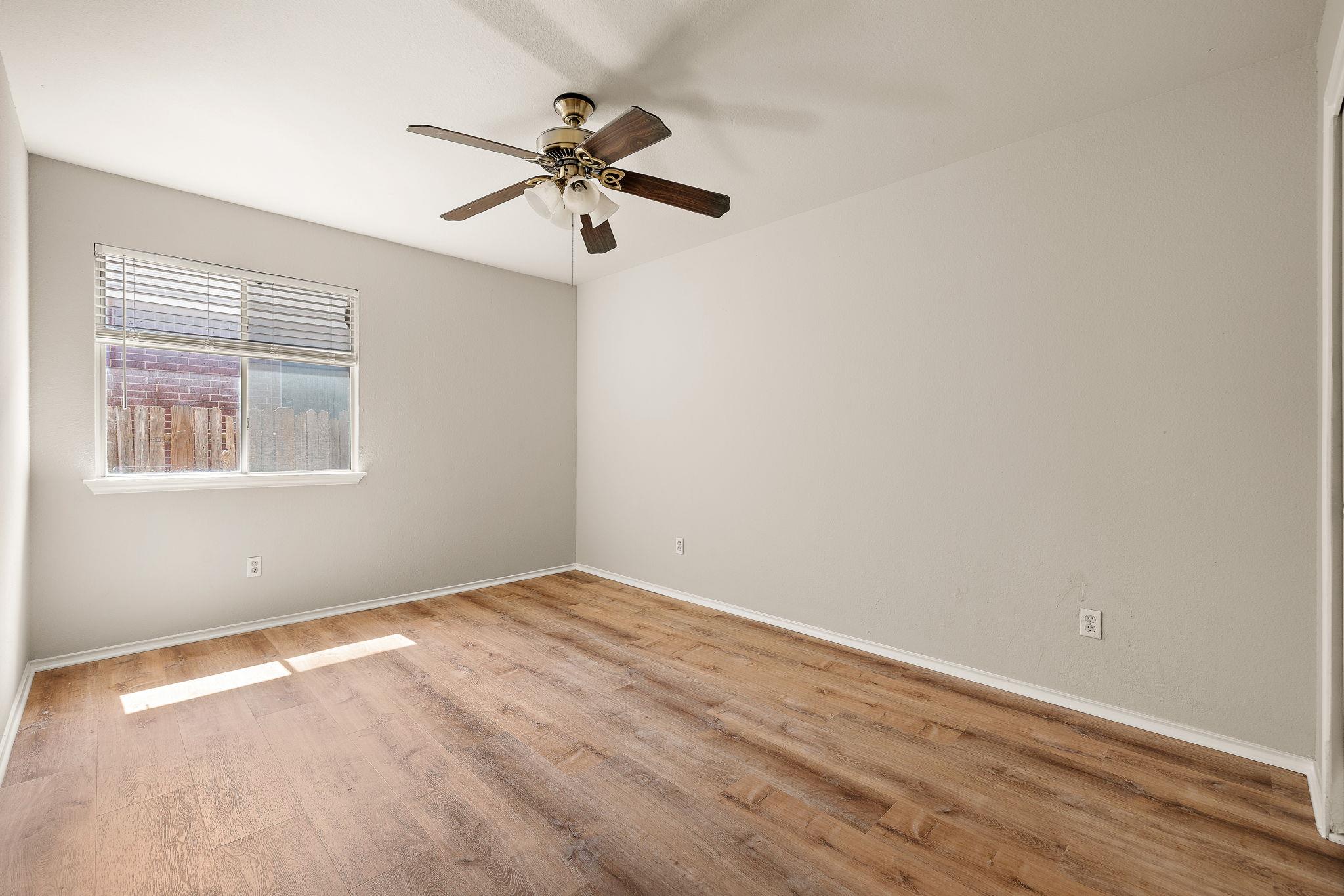 2560 Vernell Way Property Photo 17