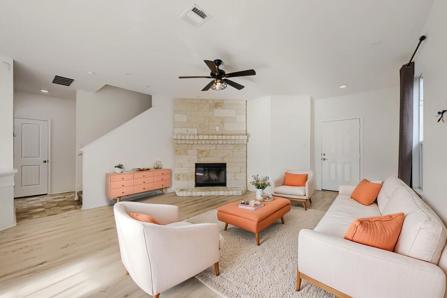 14220 James Buchanan St Property Photo 4