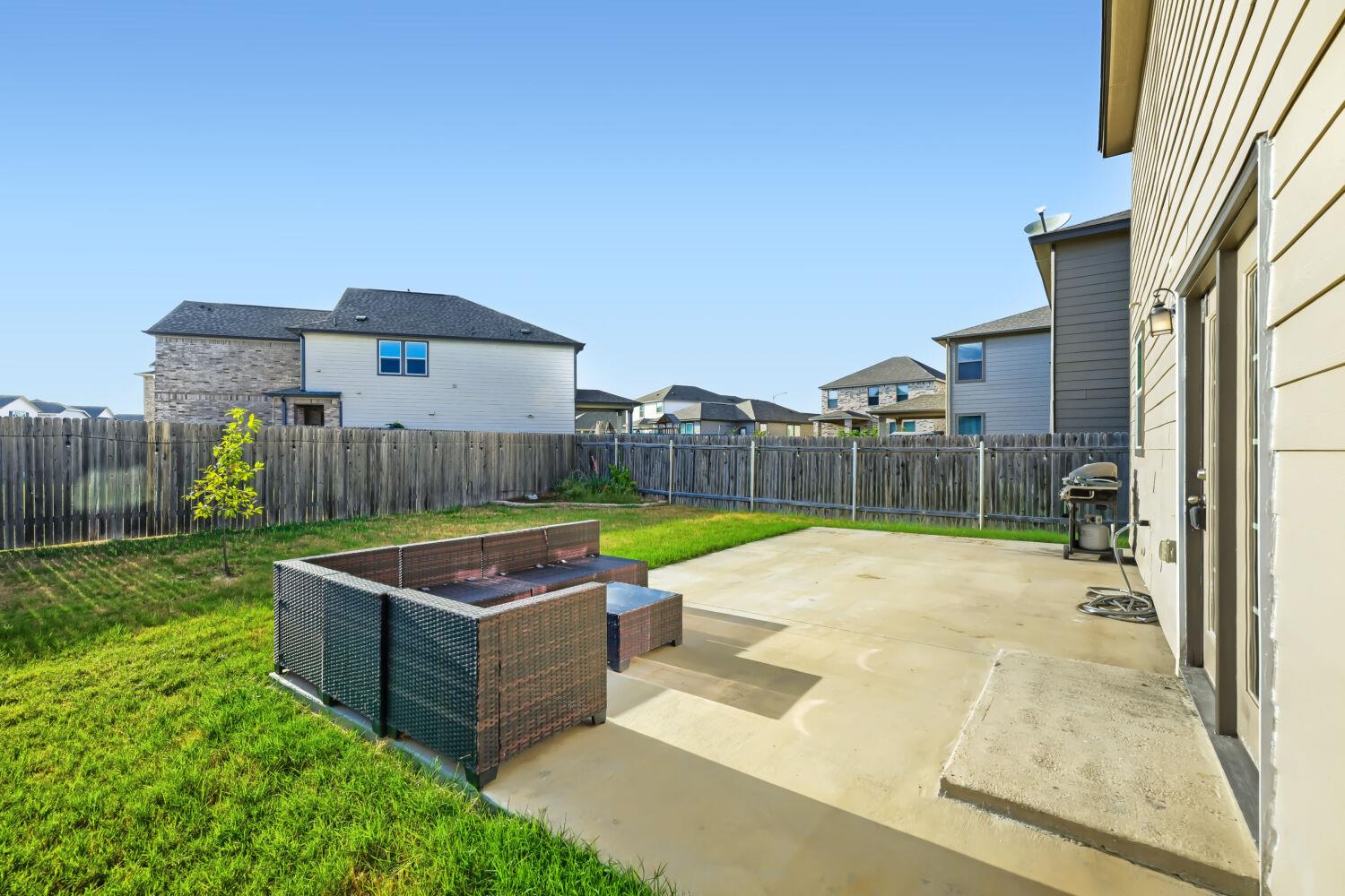 14220 James Buchanan St Property Photo 30