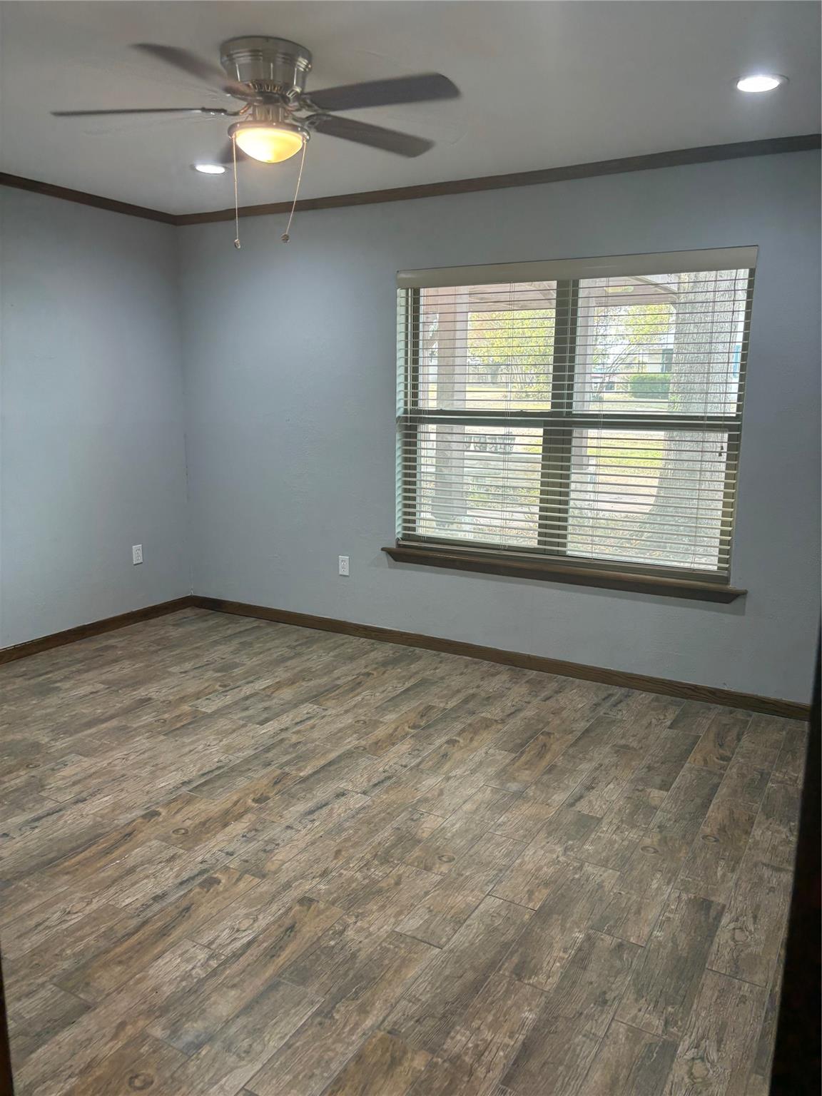 115 Saint Louis St Property Photo 15