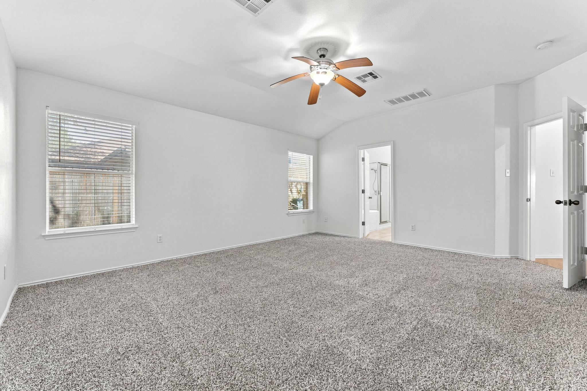 135 Lear Ave Property Photo 18