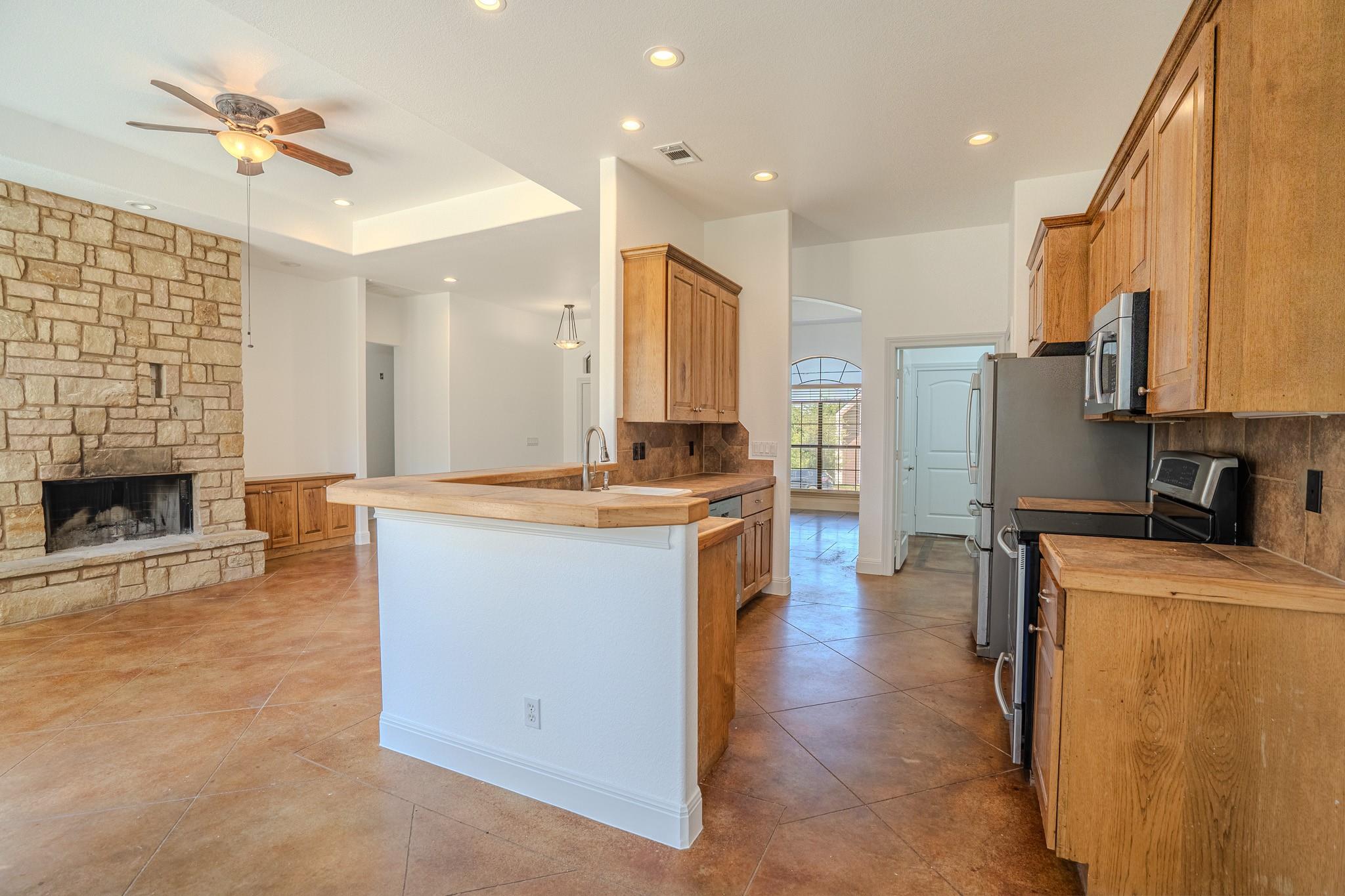 2102 Crazyhorse Pass Property Photo 9