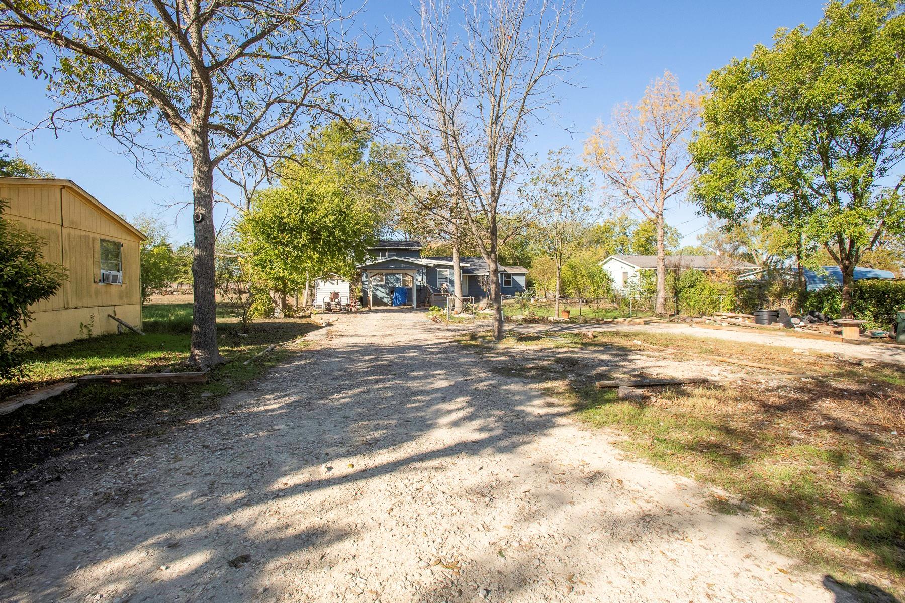 162 Mendoza Ln Property Photo 1