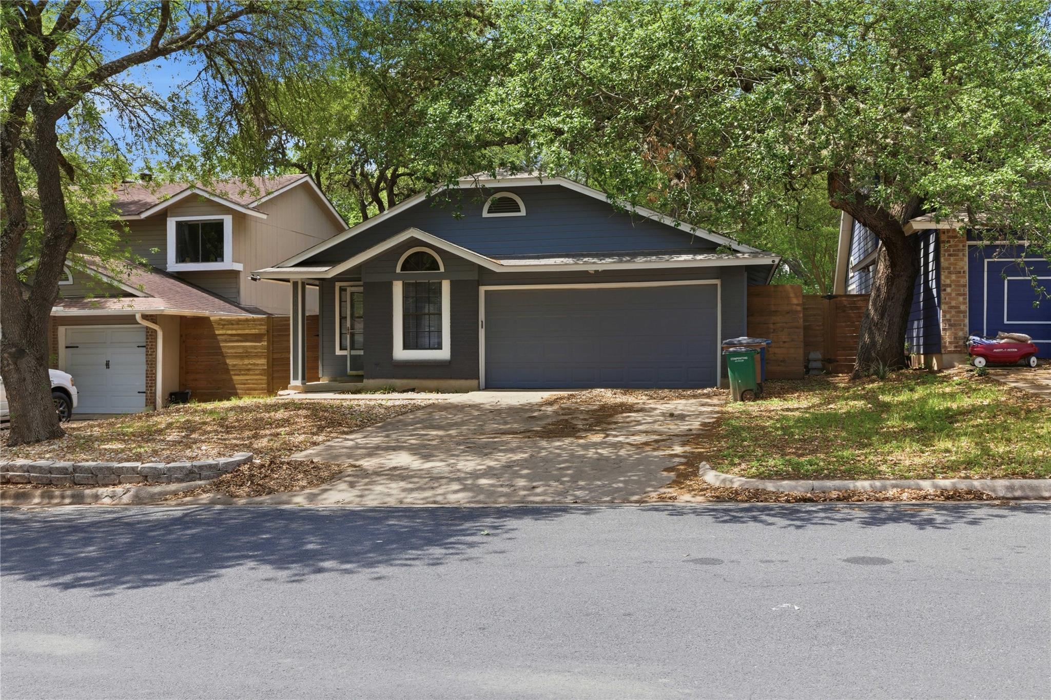 10600 N Platt River Dr Property Photo 1