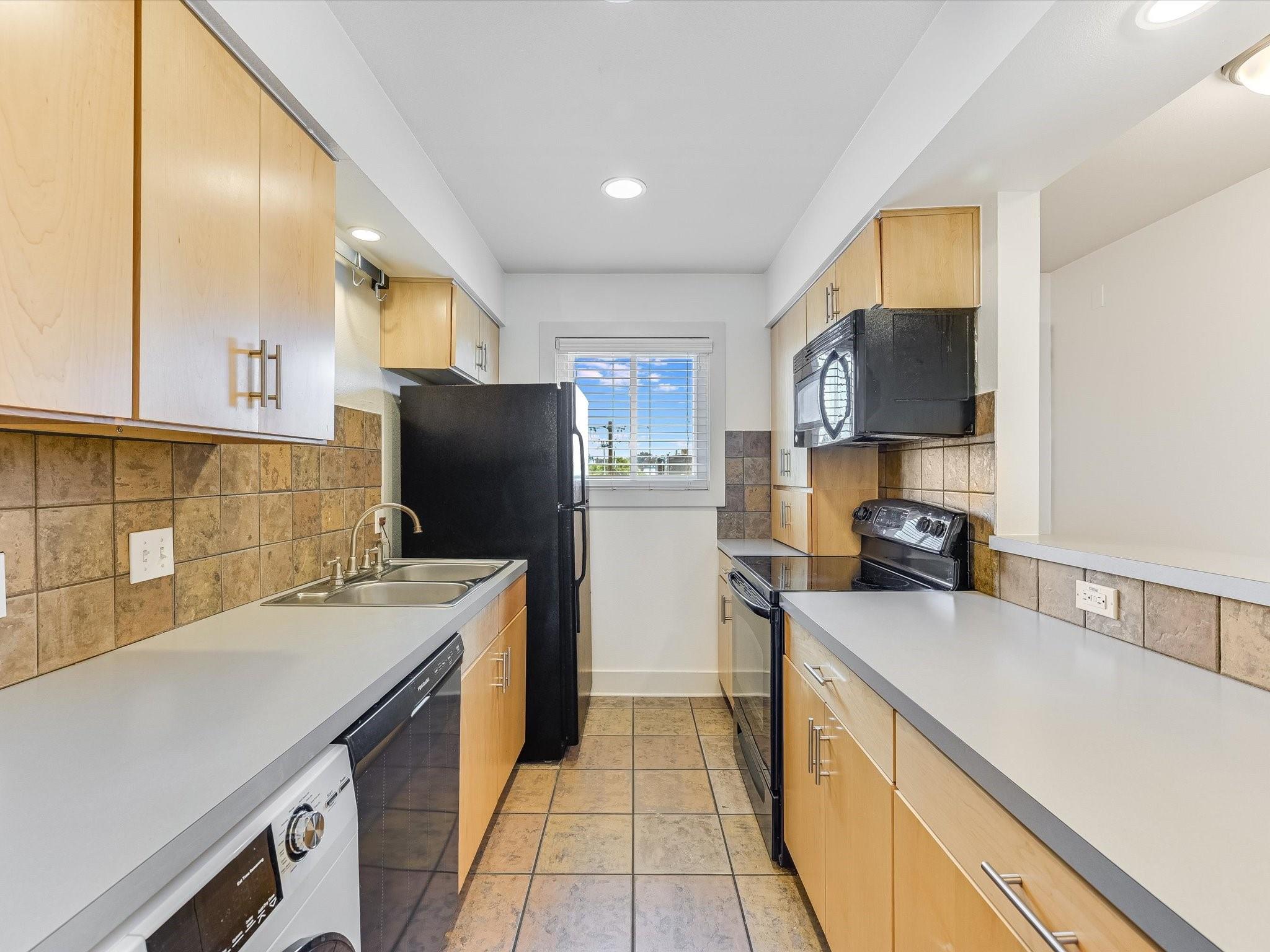3815 Guadalupe St 304 Property Photo 4