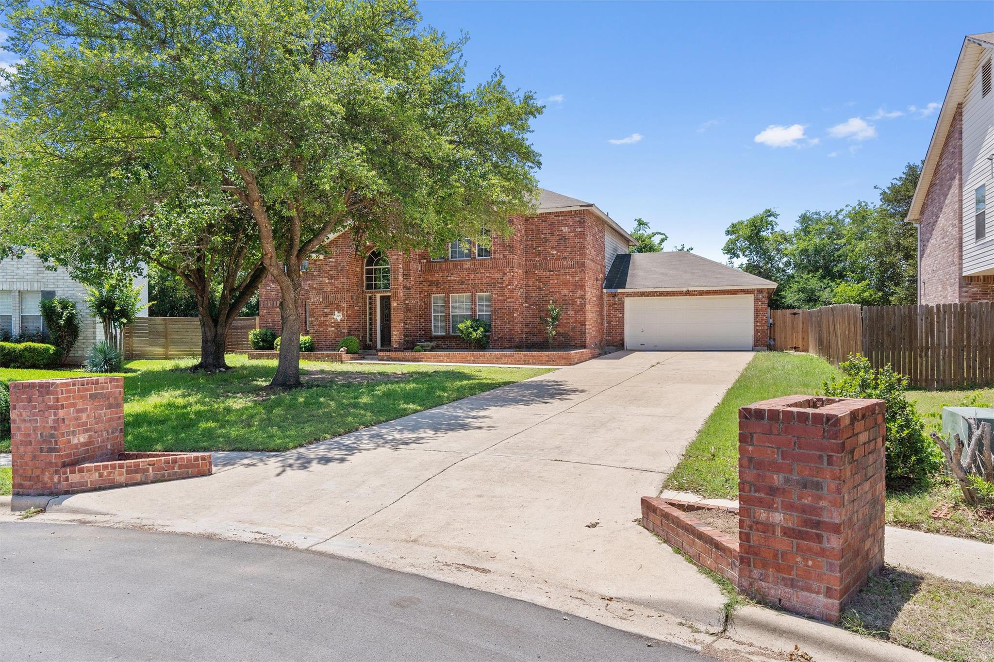 201 Covala Dr Property Photo 1