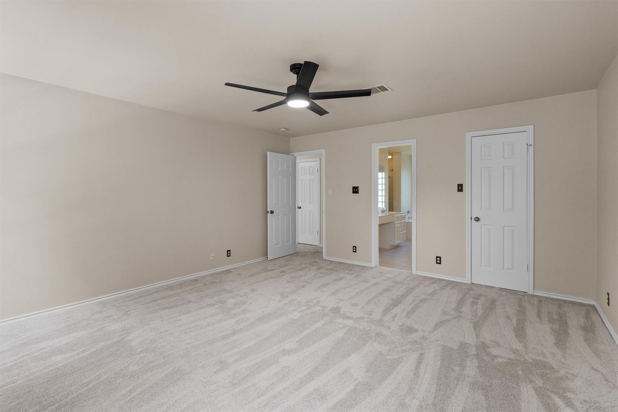 201 Covala Dr Property Photo 17