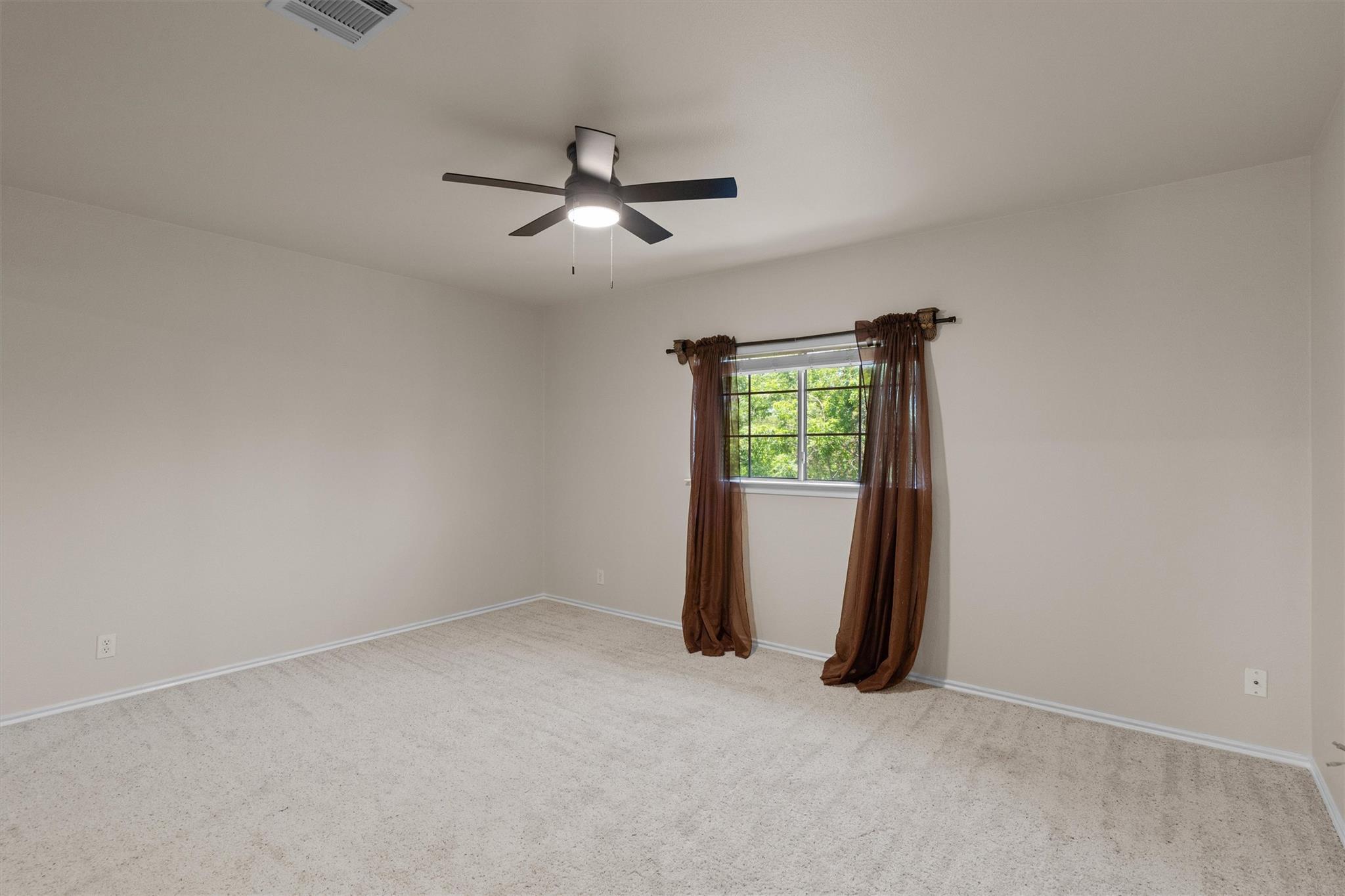 201 Covala Dr Property Photo 28