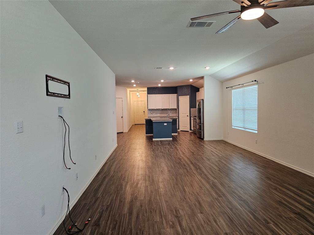 21408 Bird Wing Dr Property Photo 17