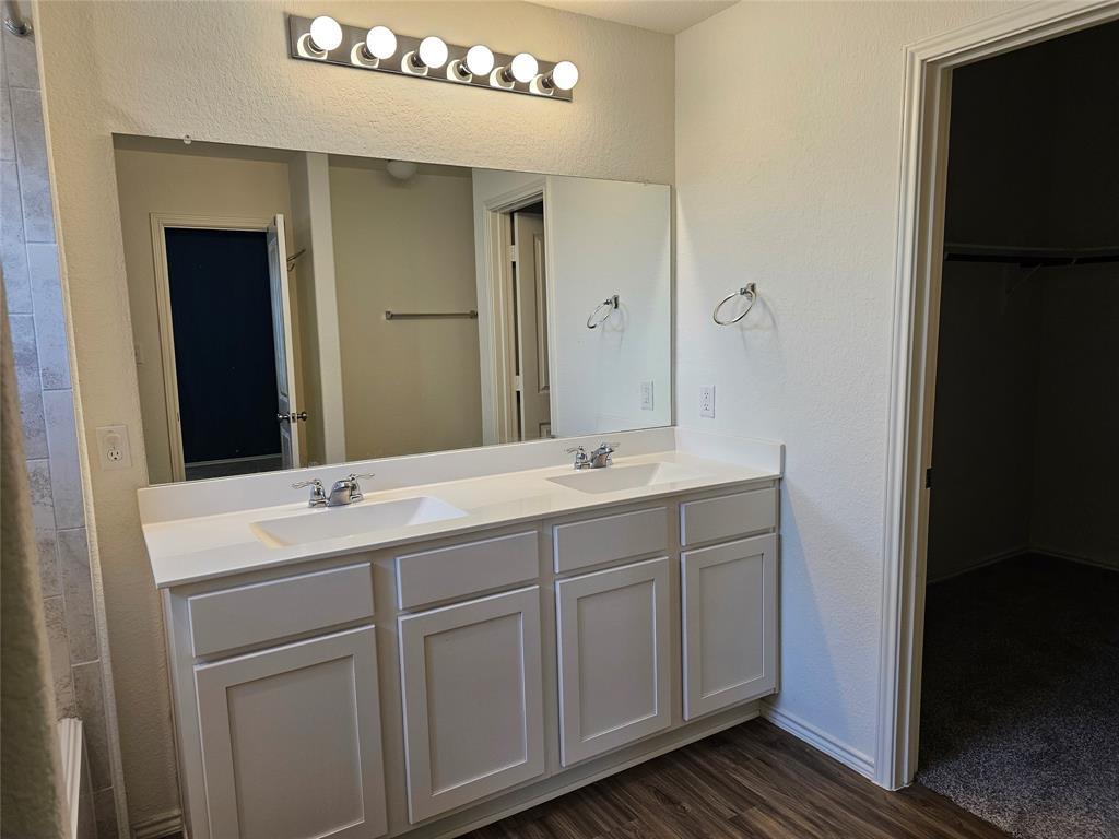 21408 Bird Wing Dr Property Photo 21