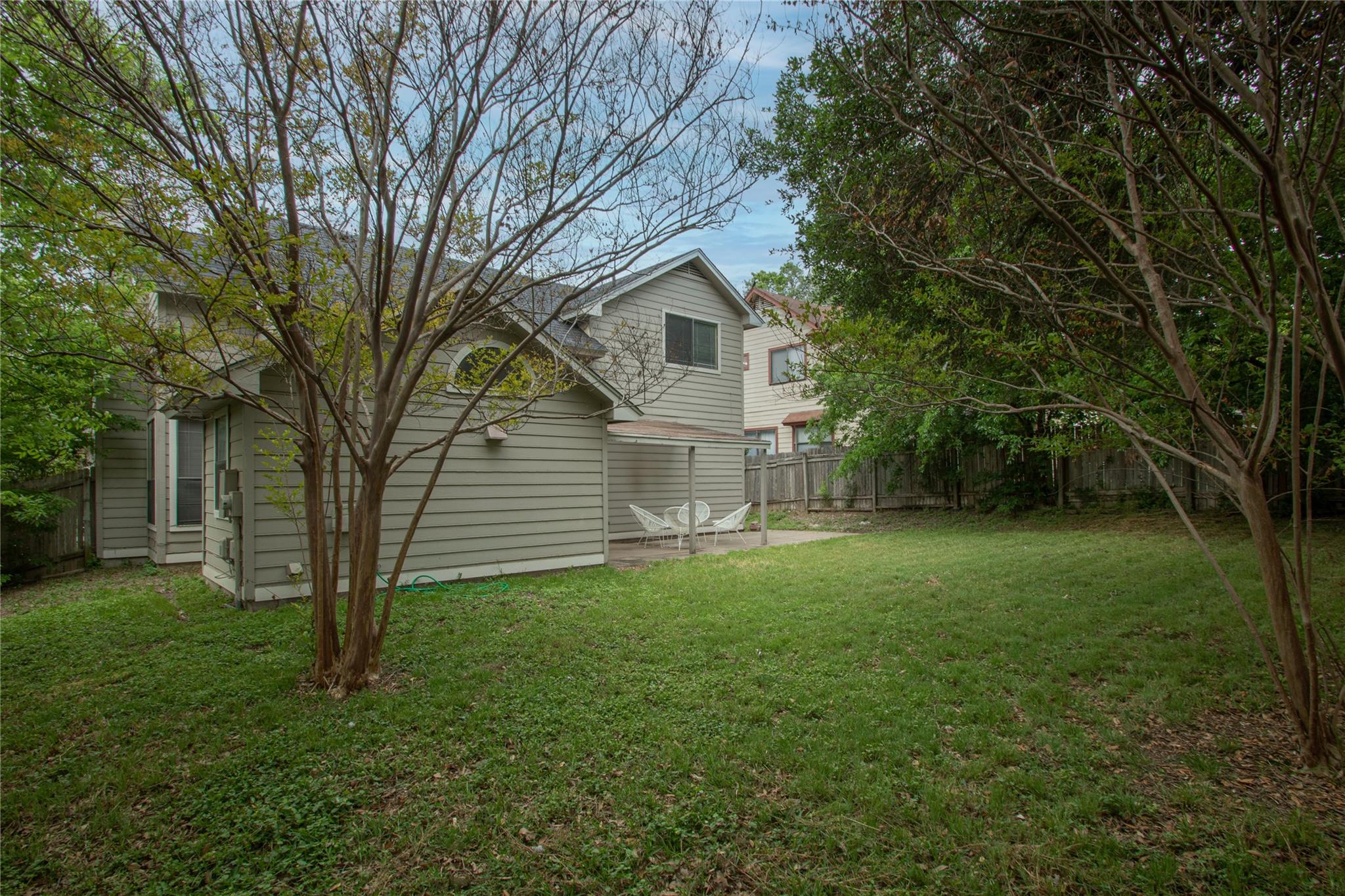 2108 Warfield Way Property Photo 19