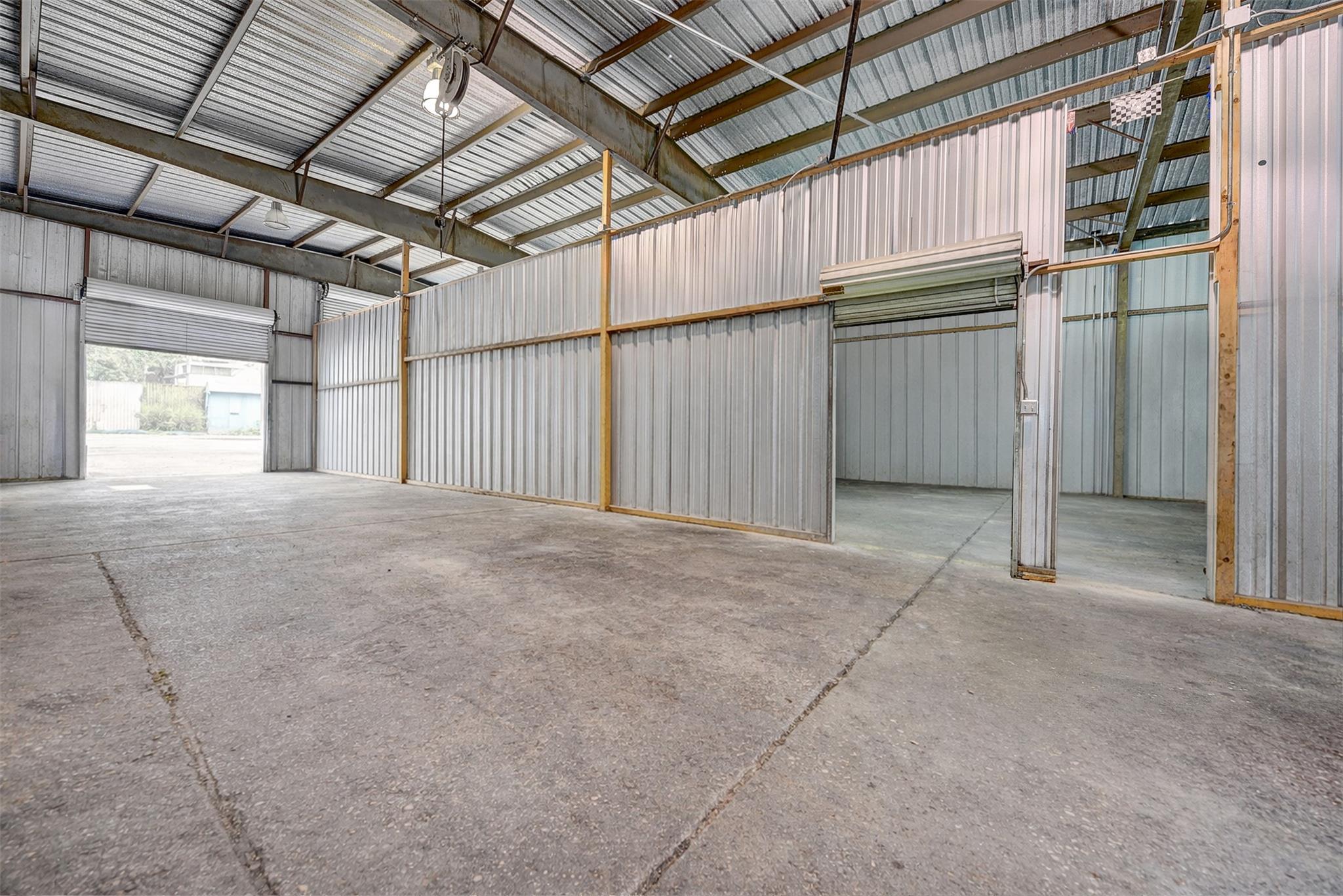 307 E Alamo St Property Photo 4