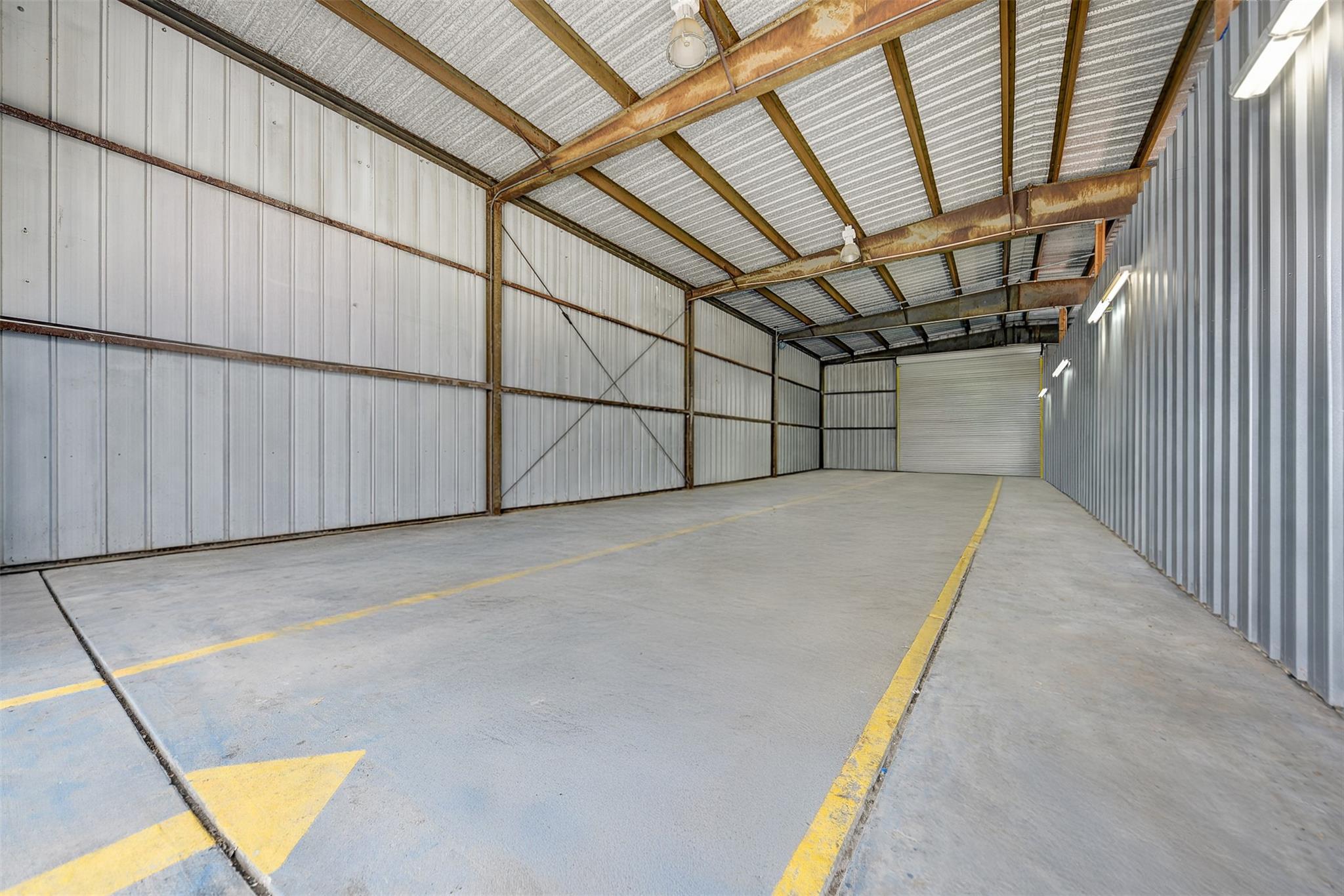 307 E Alamo St Property Photo 6
