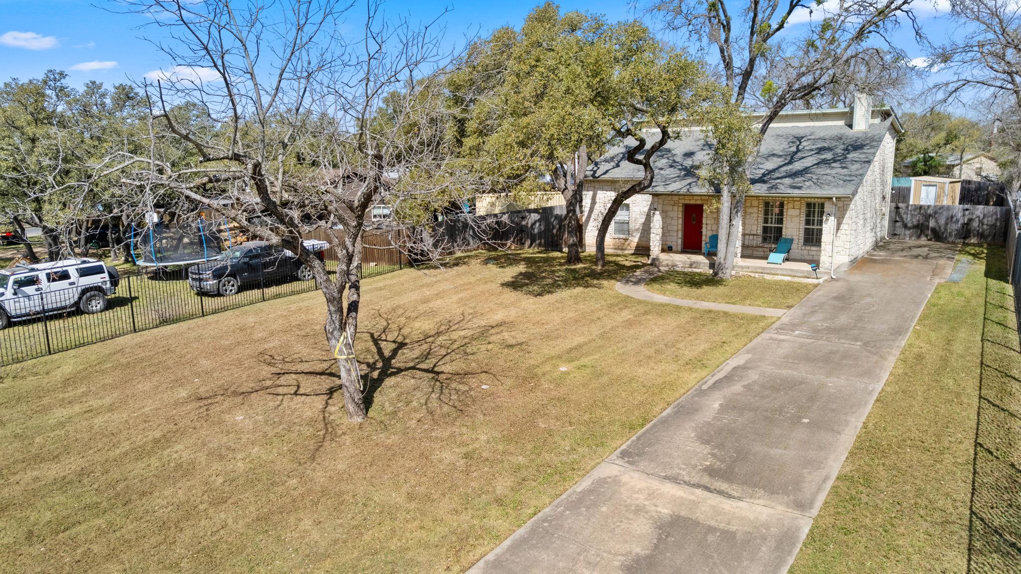 14814 Arrowhead Dr Property Photo