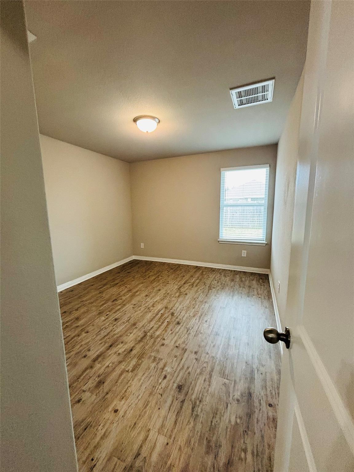 1311 Henry David Dr Property Photo 8