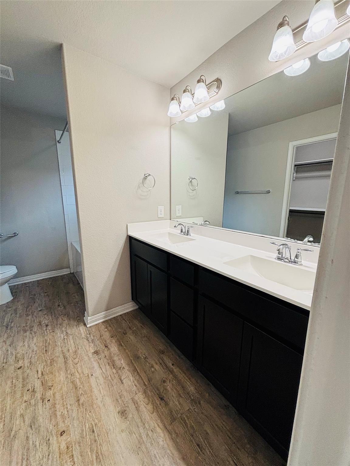 1311 Henry David Dr Property Photo 9
