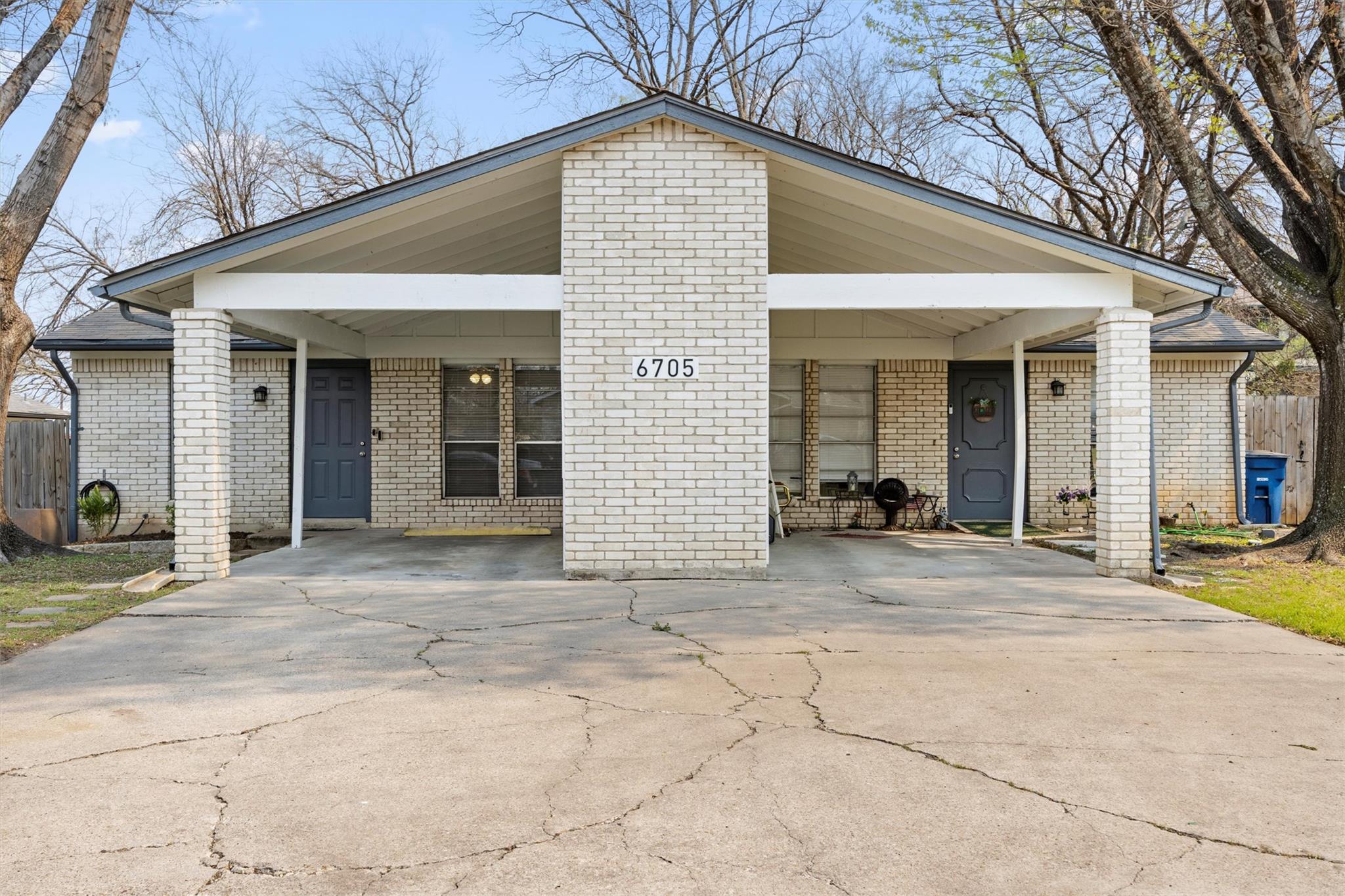 6705 Skynook Dr Property Photo