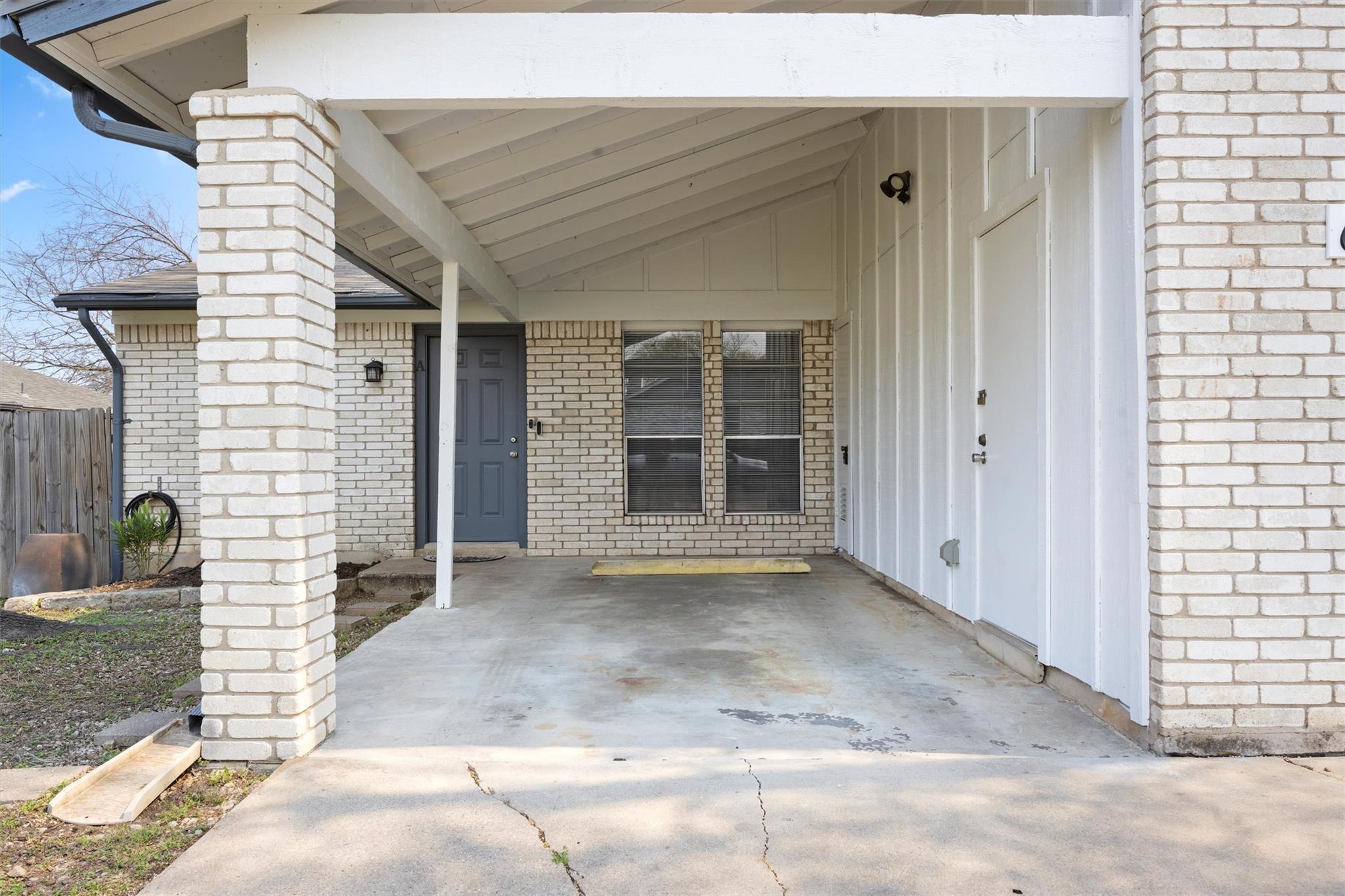6705 Skynook Dr Property Photo 3