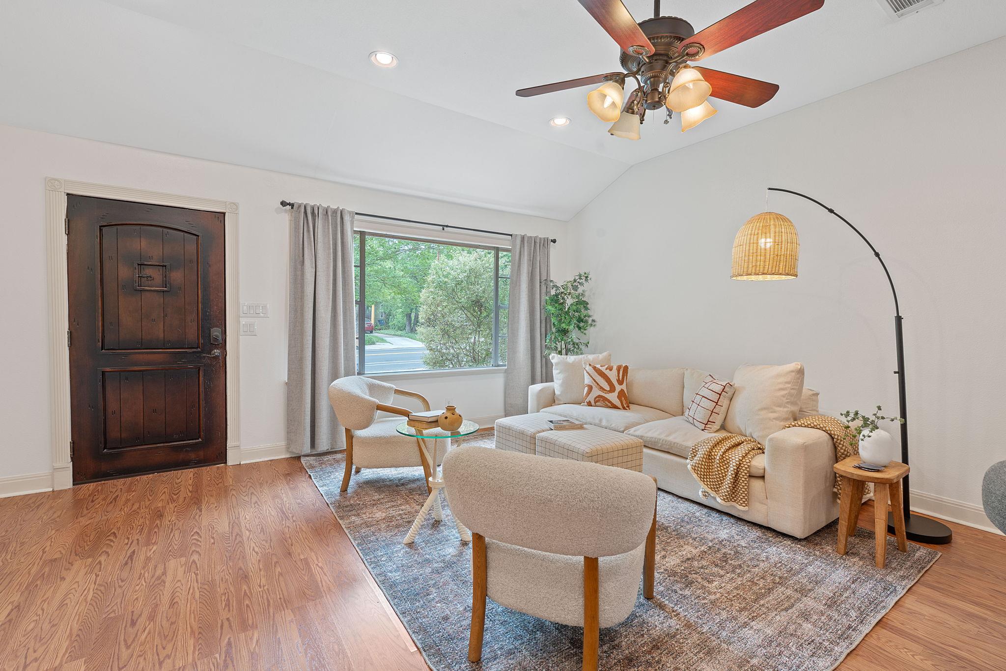 4707 Duval St Property Photo 1