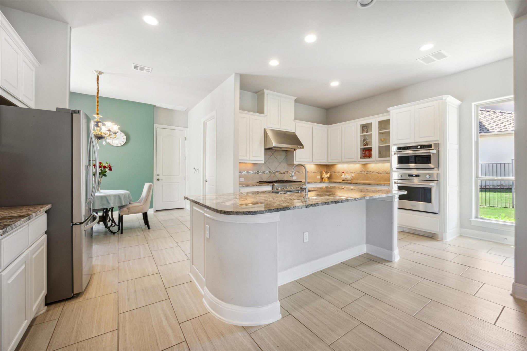 1600 Morning Moon Cir Property Photo 6