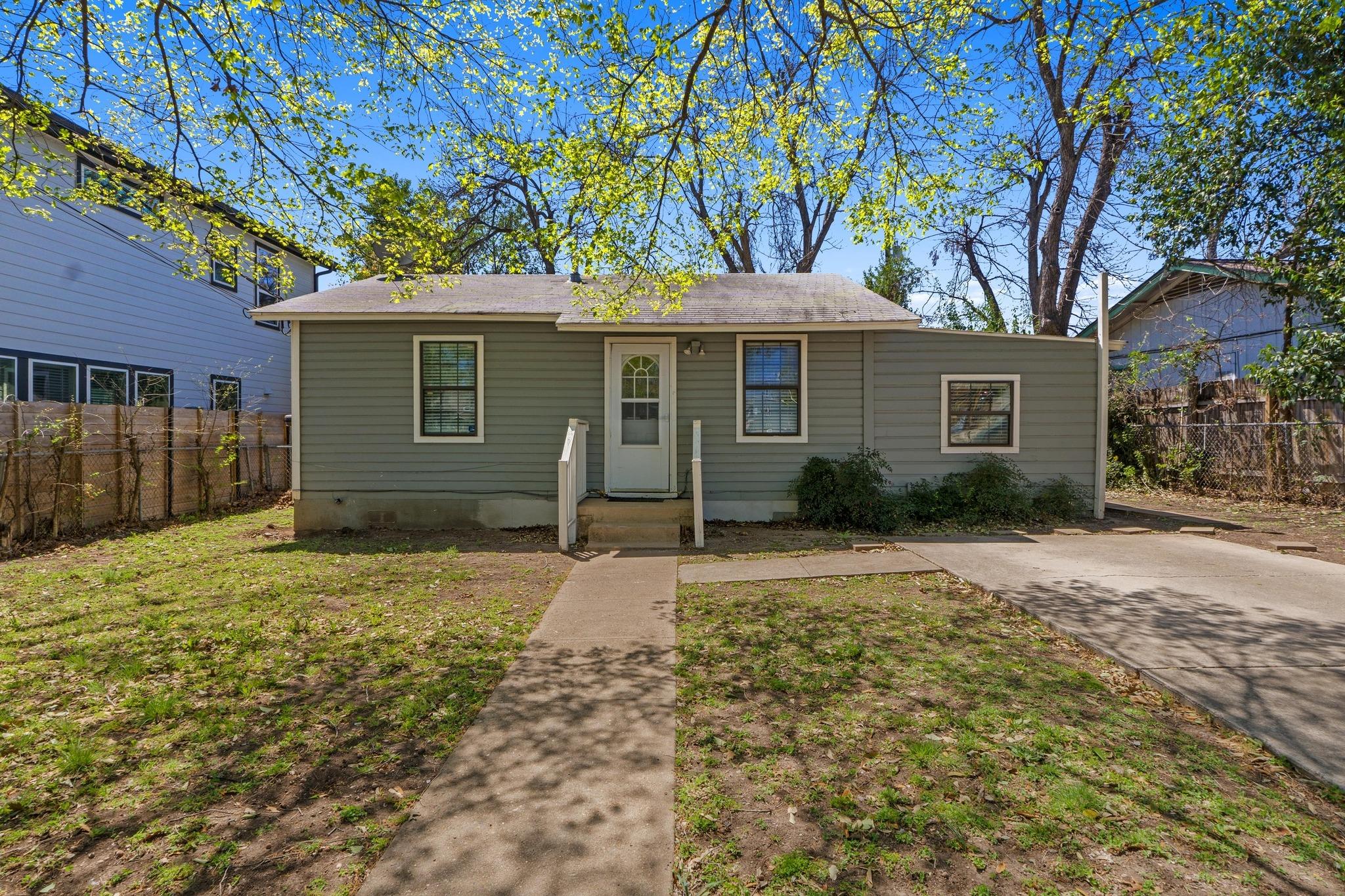 1709 Patton Ln Property Photo