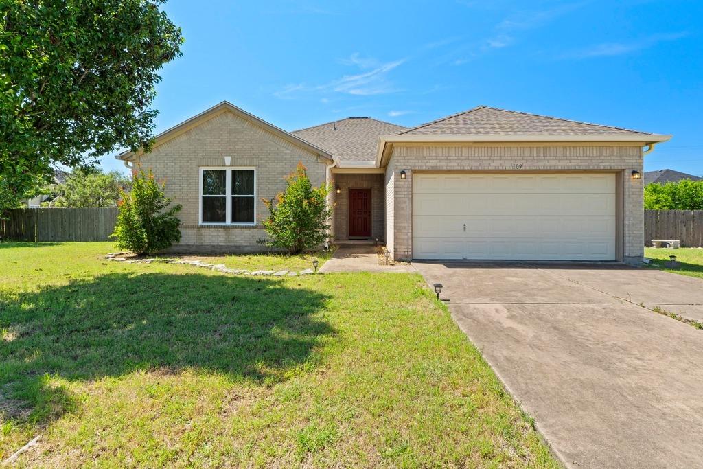 109 Silver Lace Ln Property Photo 1
