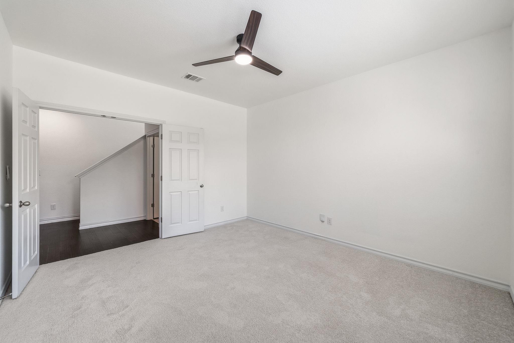 709 American Trl #58 Property Photo 10